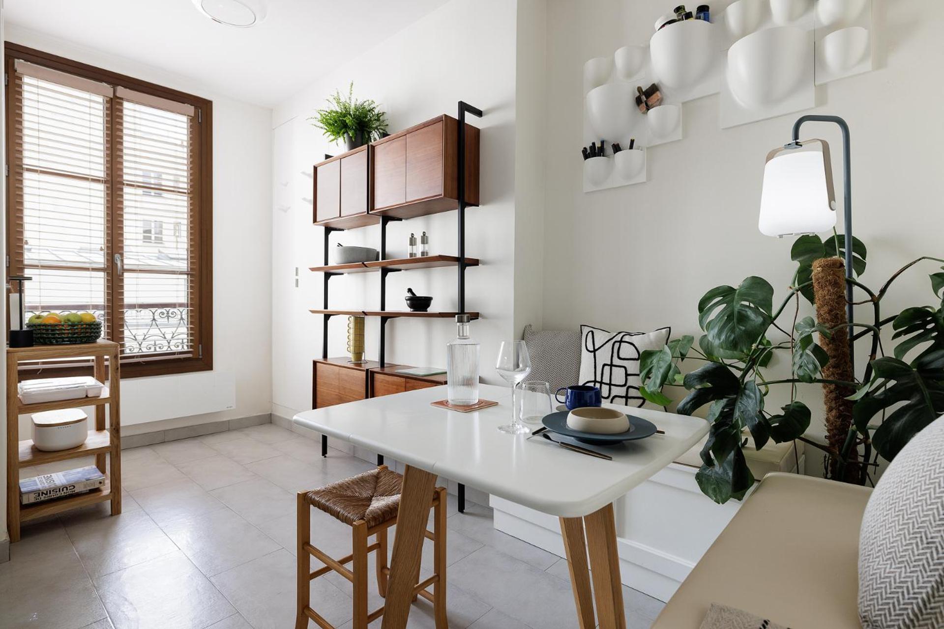 Lucky - Amelie & Eiffel - Tax Returned Apartment