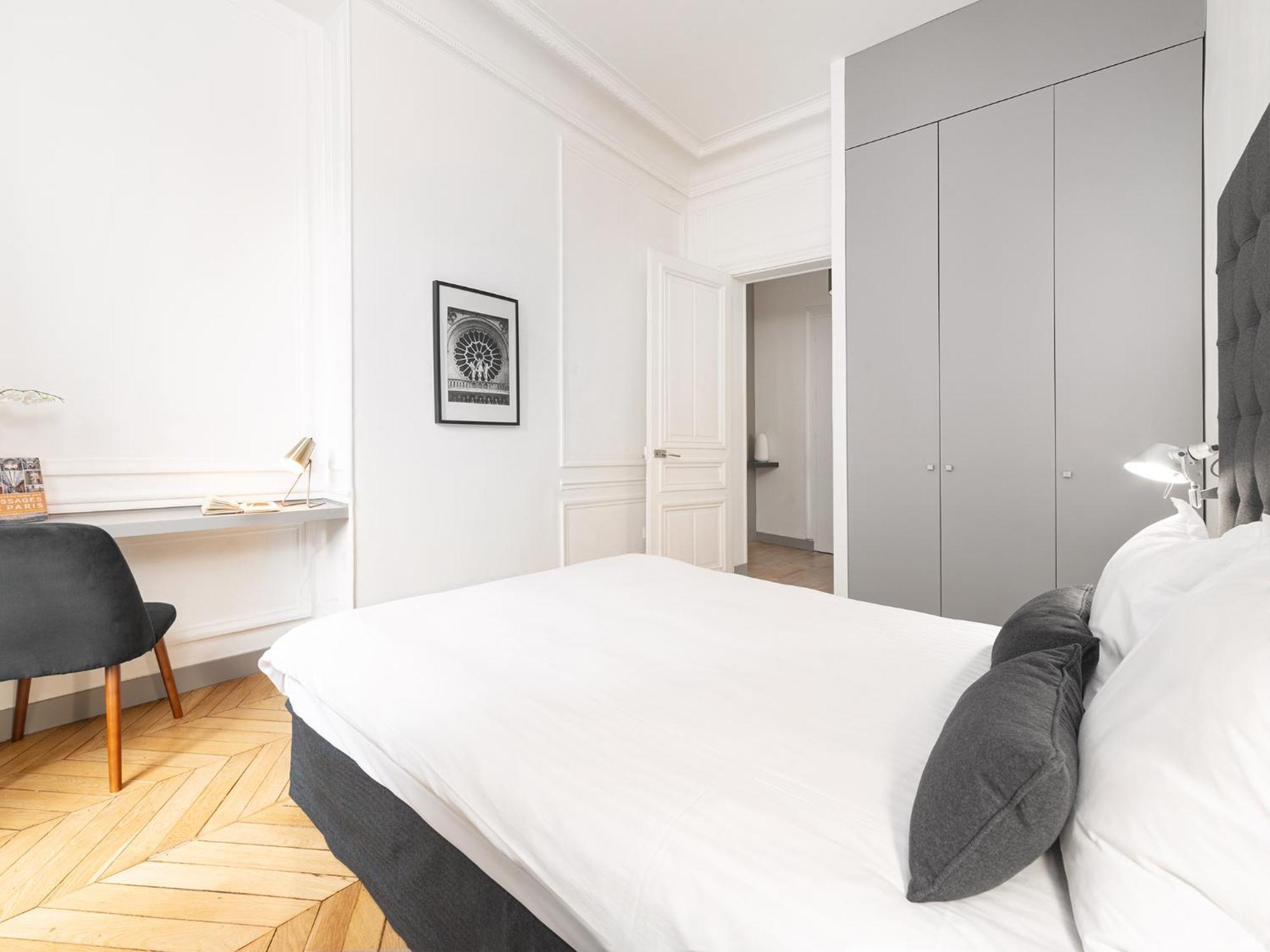 Apartment Livinparis - Luxury 3 Bedrooms Le Louvre I *