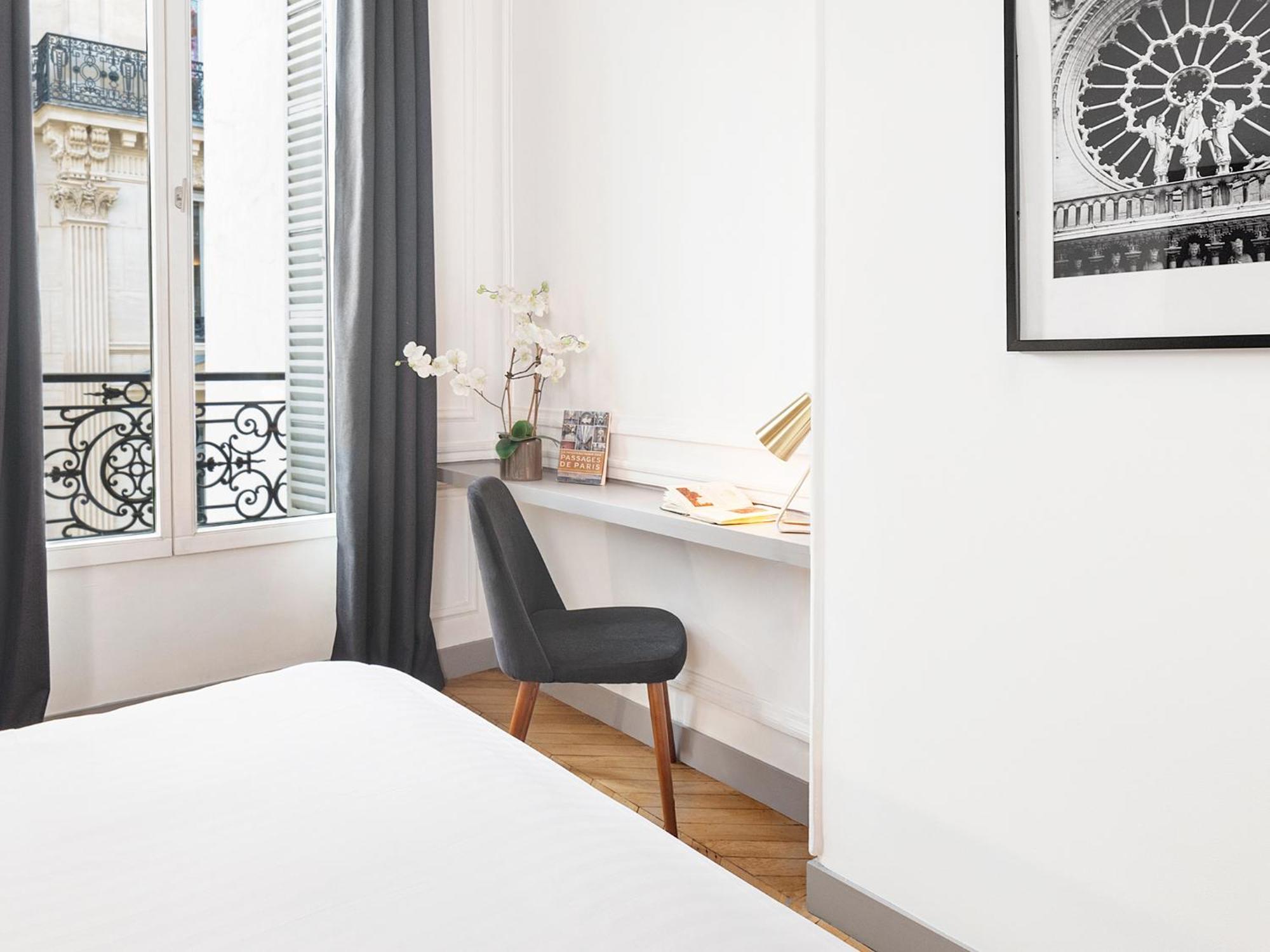 Livinparis - Luxury 3 Bedrooms Le Louvre I *