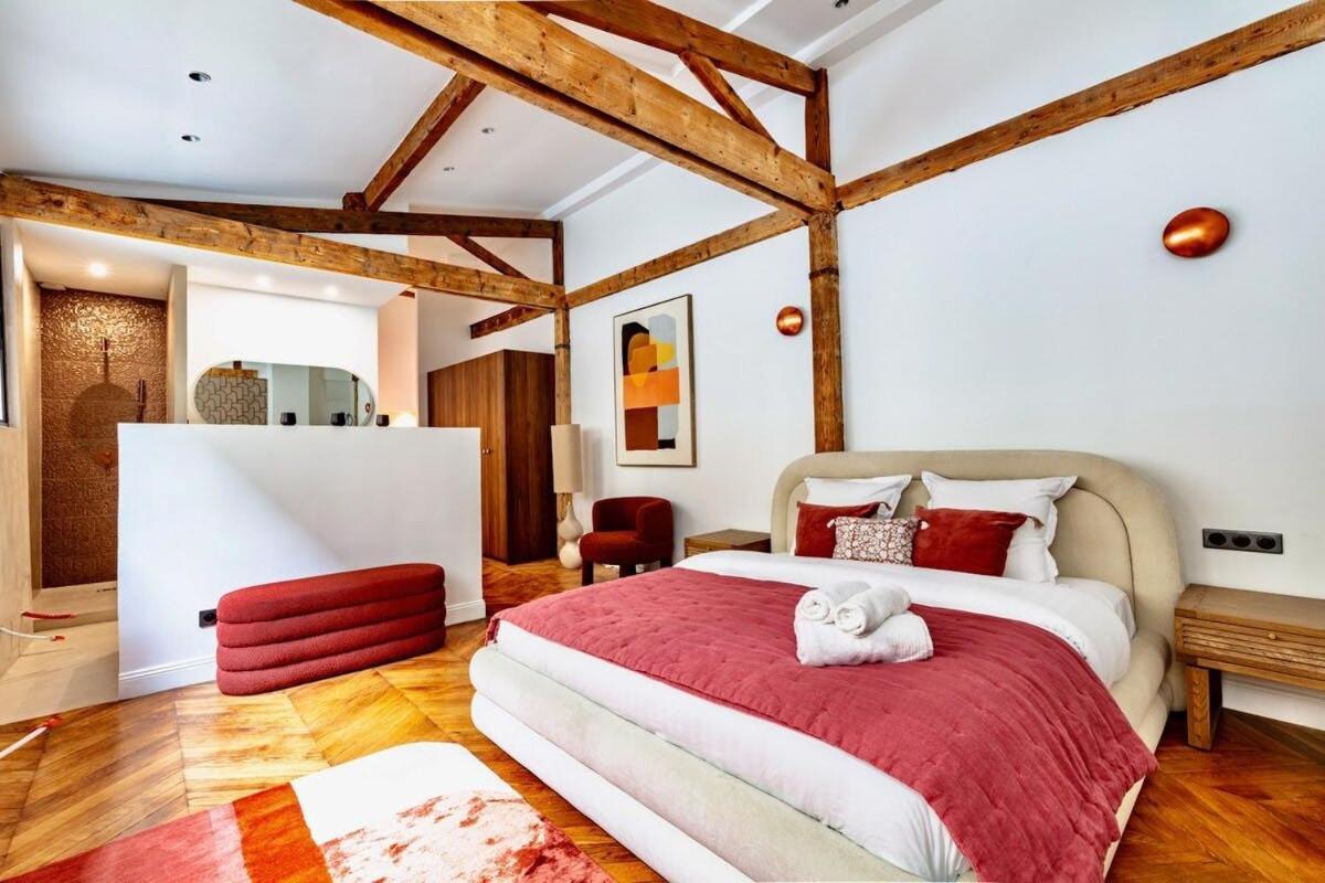 Apartment 8 - Opera - Rue Constantinople - Duplex 8 Pieces
