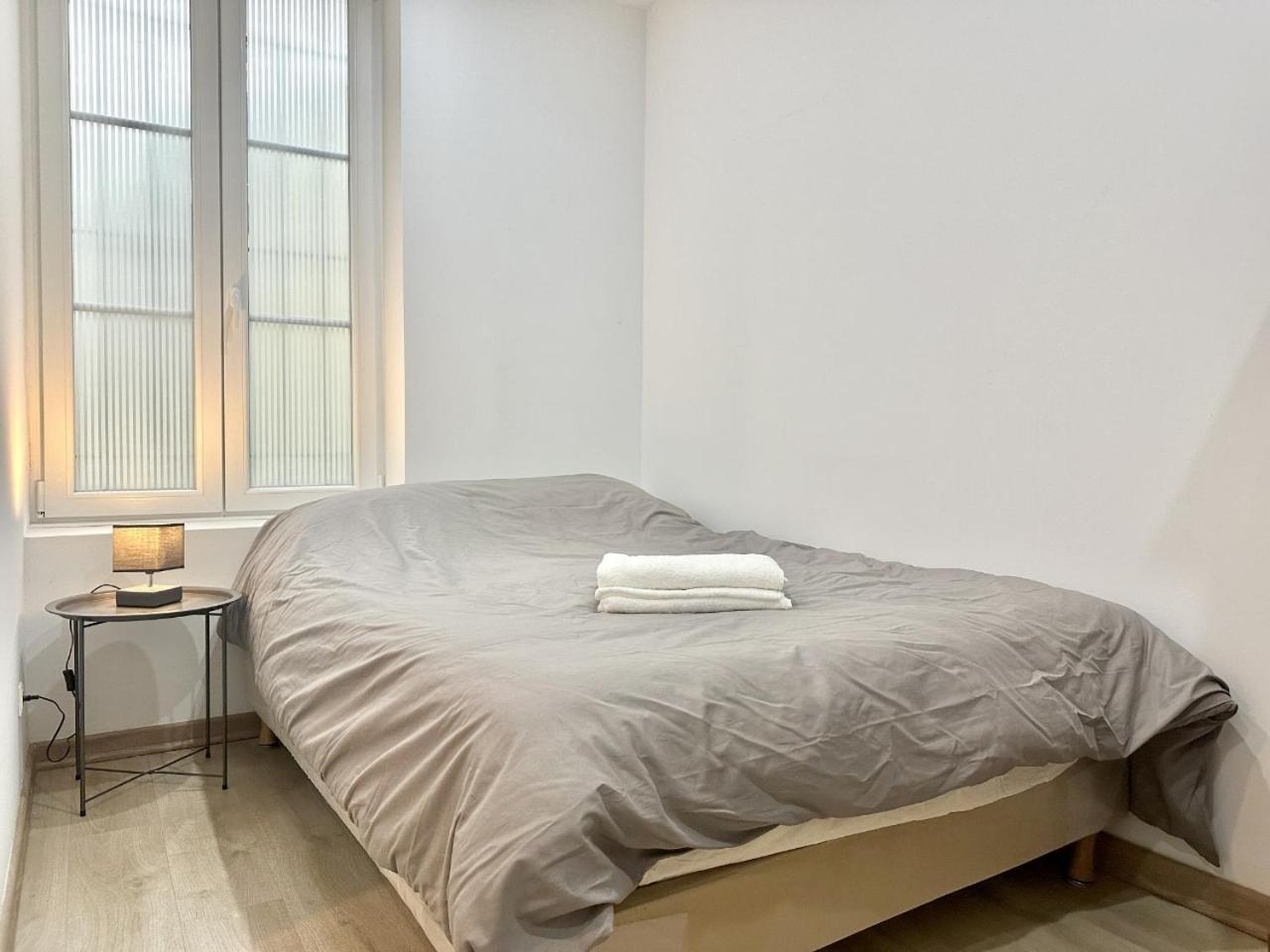 Appartement Modern Comfort In 15th District In Lakanal