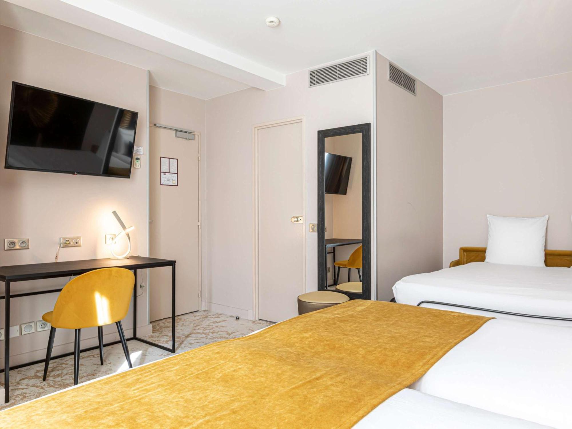 Hotel Mercure Place D'italie 4*