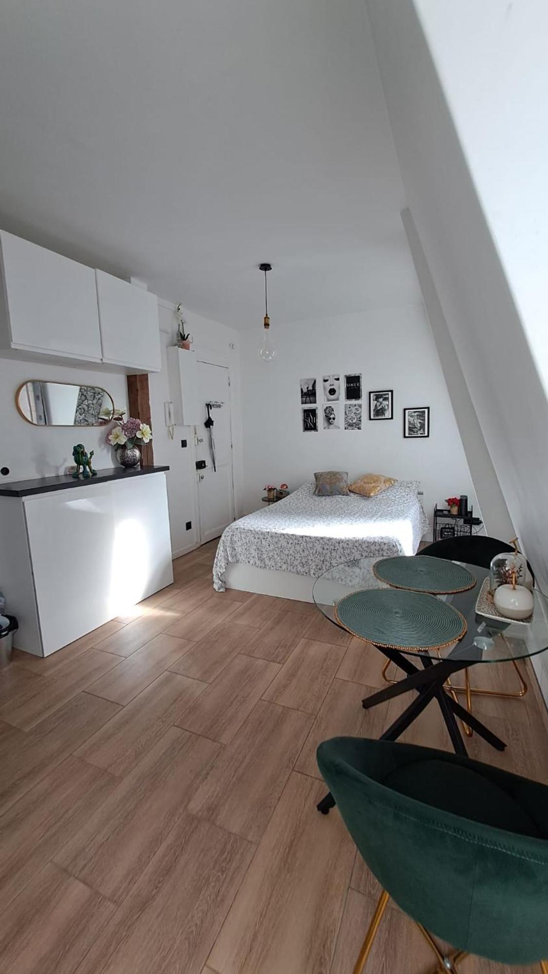 Appartement Center Eiffel Tower View *