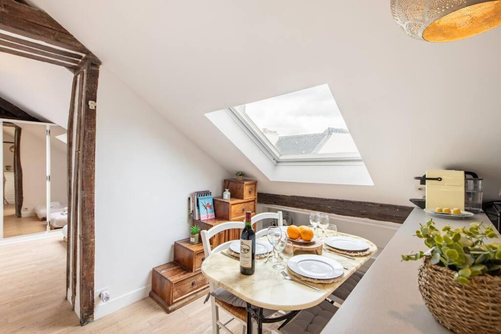Apartment Heart Of Saint-germain Only 3 Minutes From The Amaizing Luxembourg Gardens