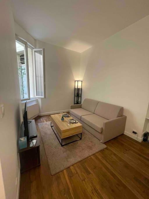 Apartment Charming Studio, 15 - Parc Des Expositions Paris
