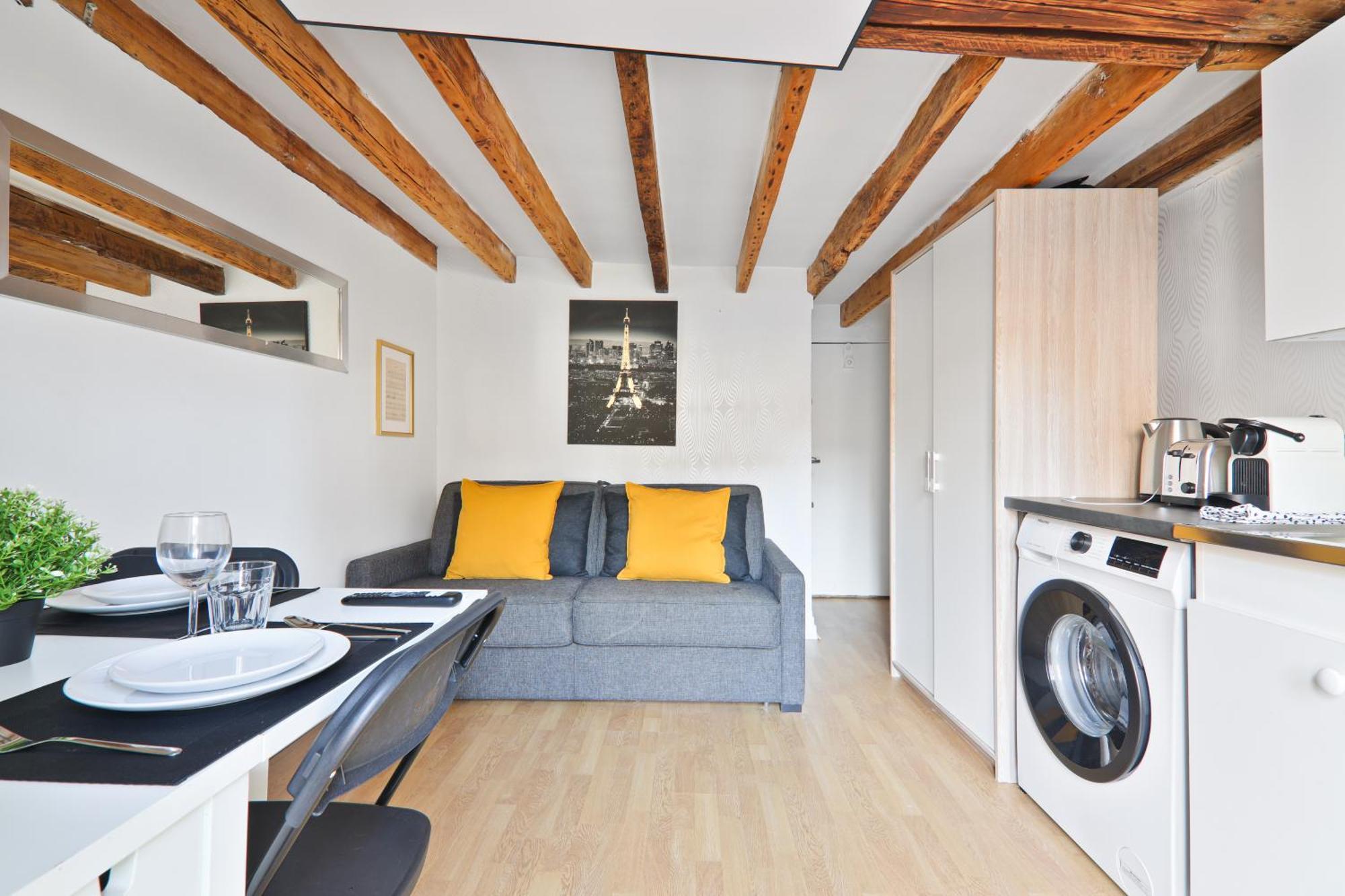 Quartier Saint-michel Notre-dame 4 Free Netflix Apartment Paris