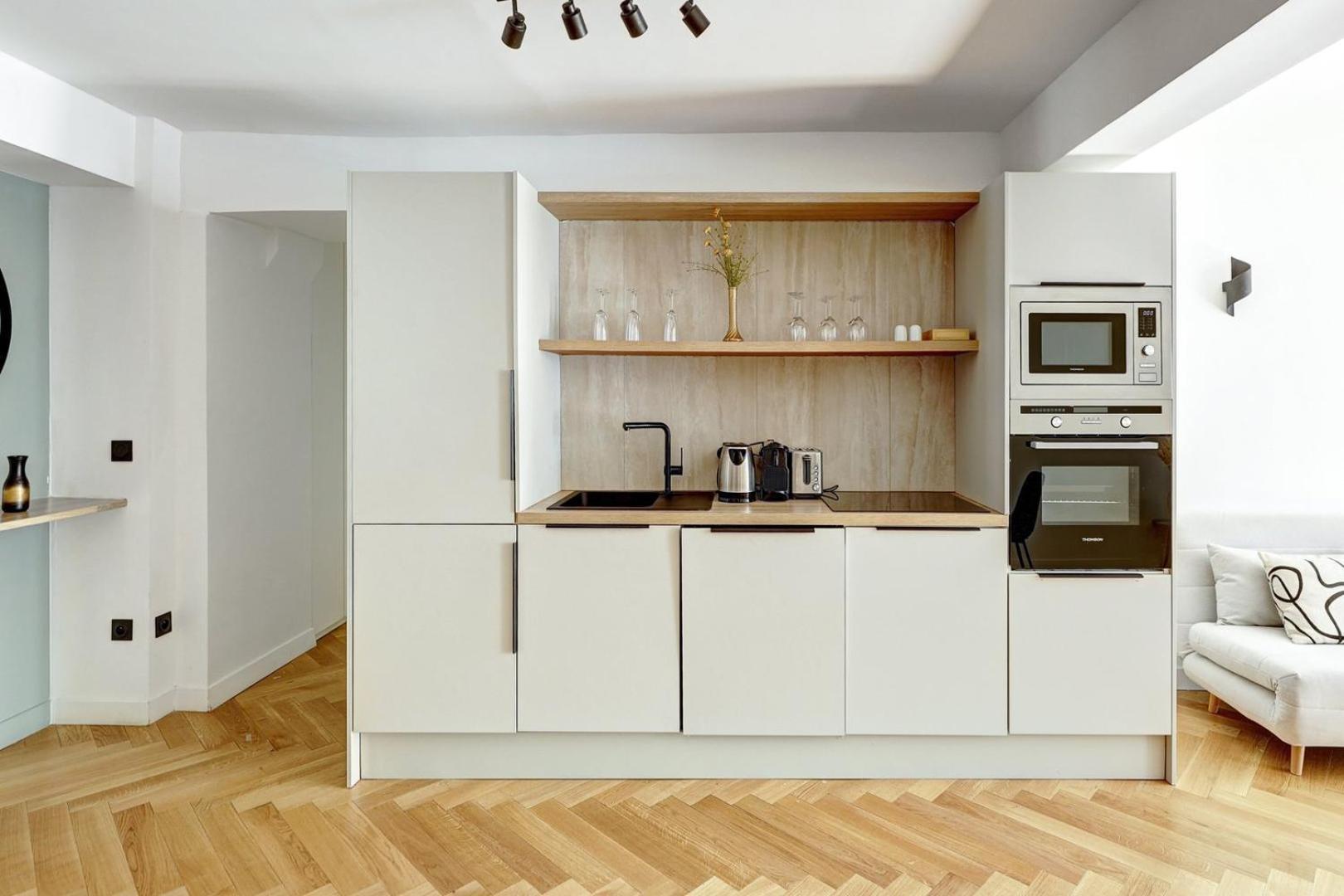 266 Montefiore Superbe A Paris