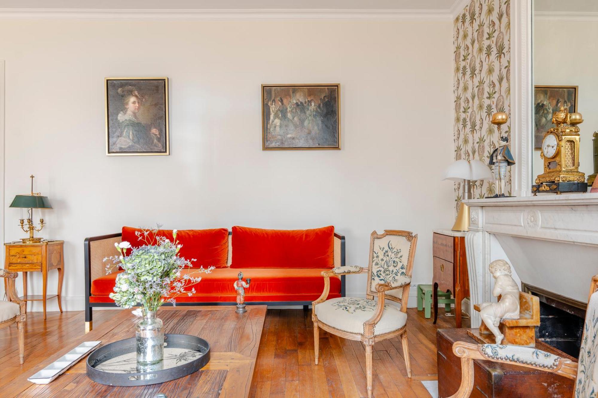 Veeve - Enduring Grace Apartment Paris