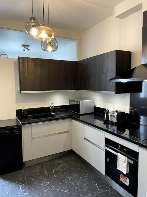 Apartment Luxury Family Getaway *
