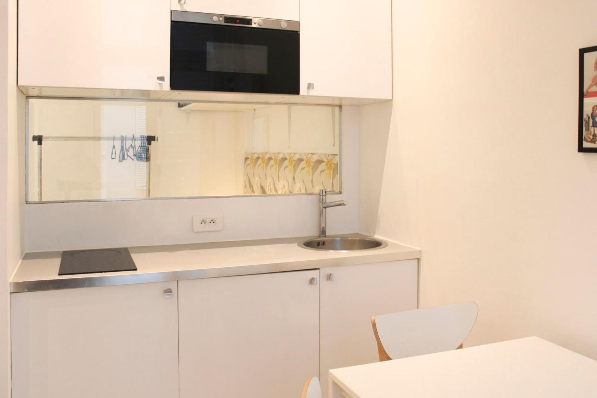 Apartment Charming T1 Near Les Halles De *
