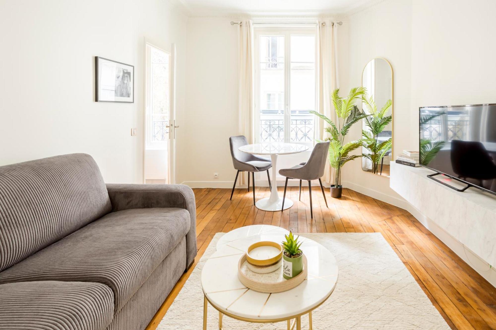 Superbe Montmartre Appartement Paris