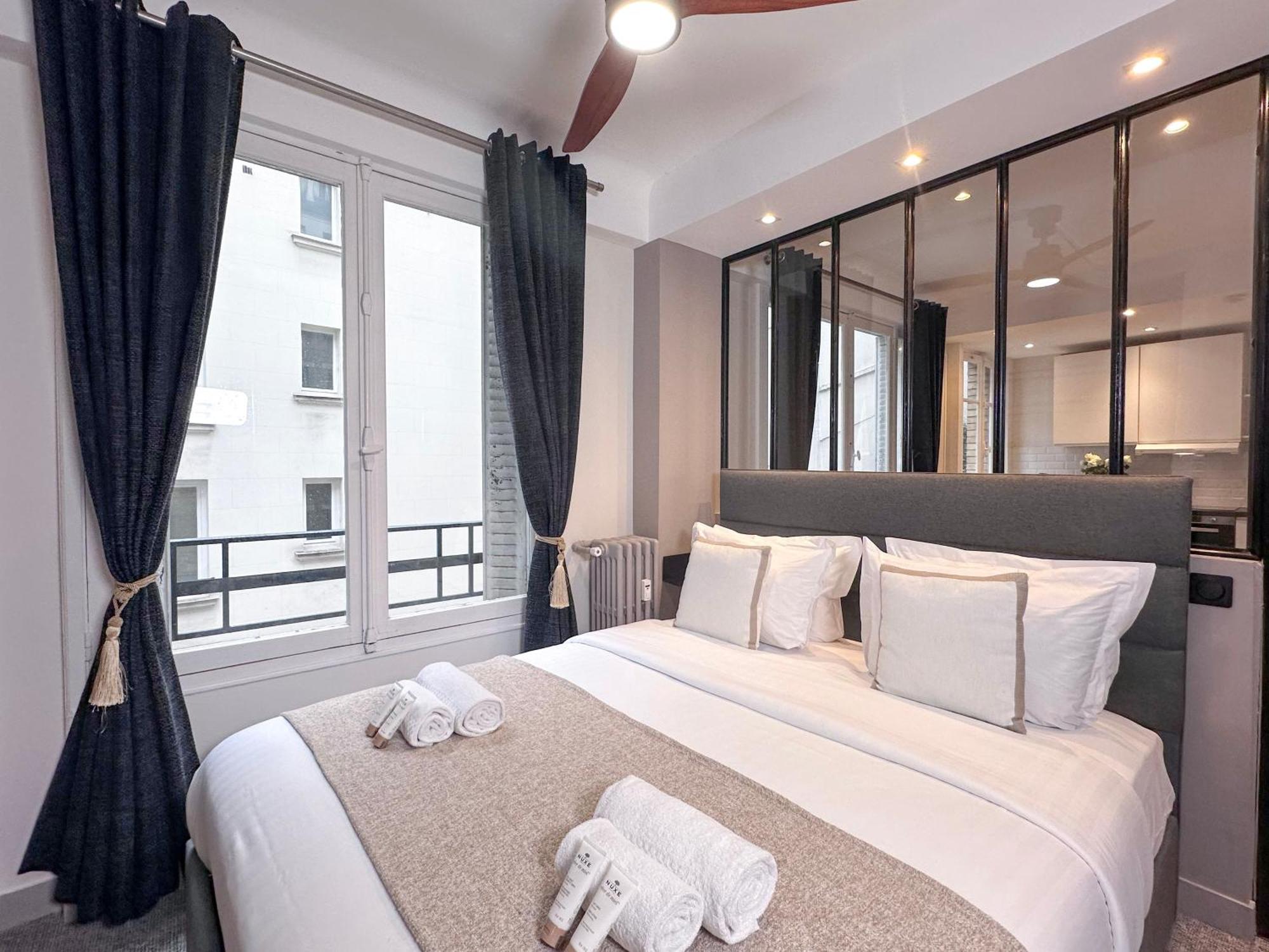 Apartment Beautiful Loft In Champs-elysees *