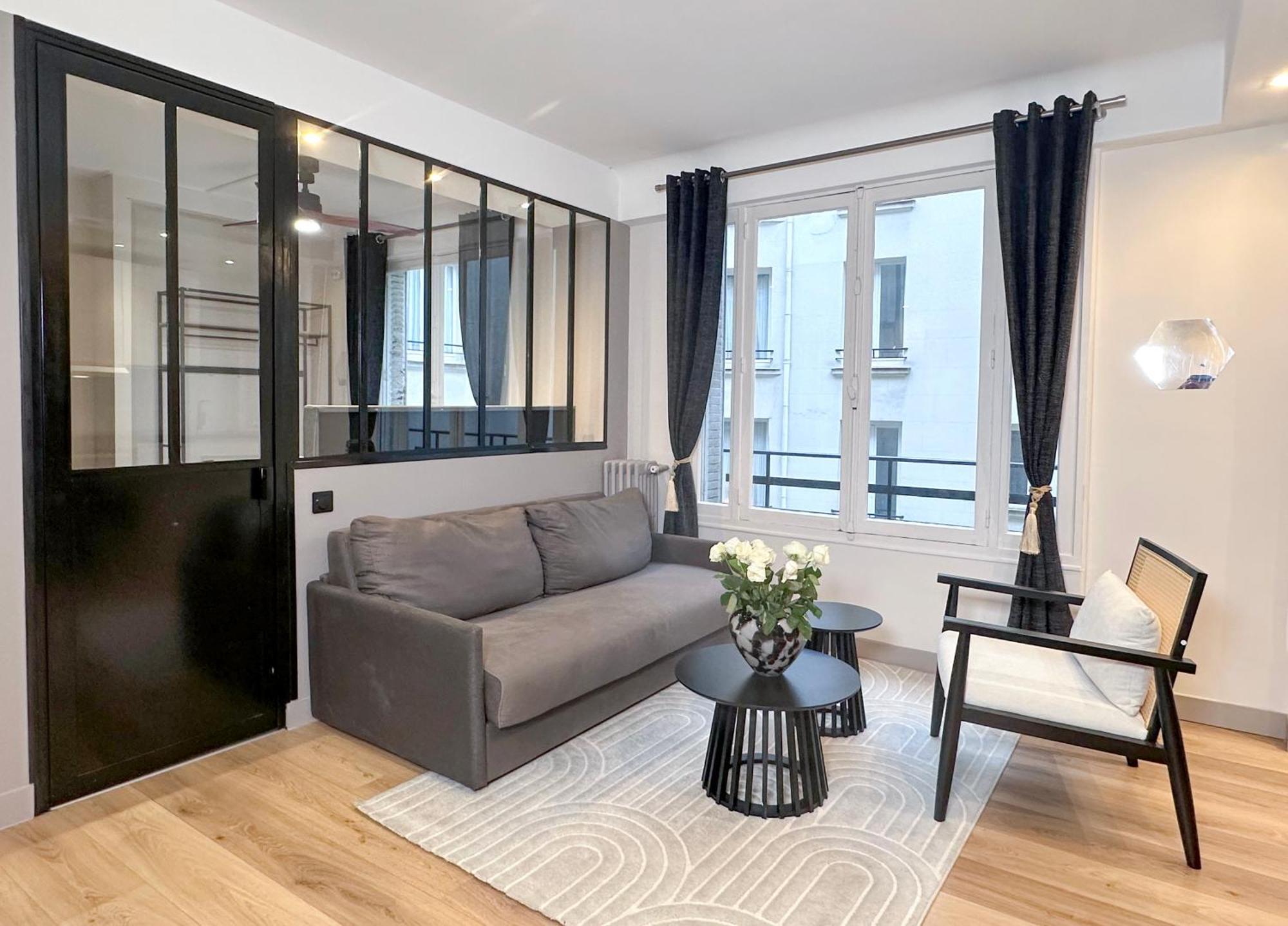 Apartment Beautiful Loft In Champs-elysees Paris