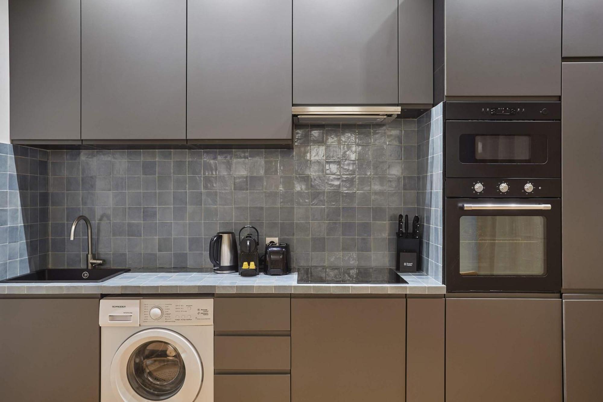 Apartment New 2 Bedrooms Center Of By Prestige *