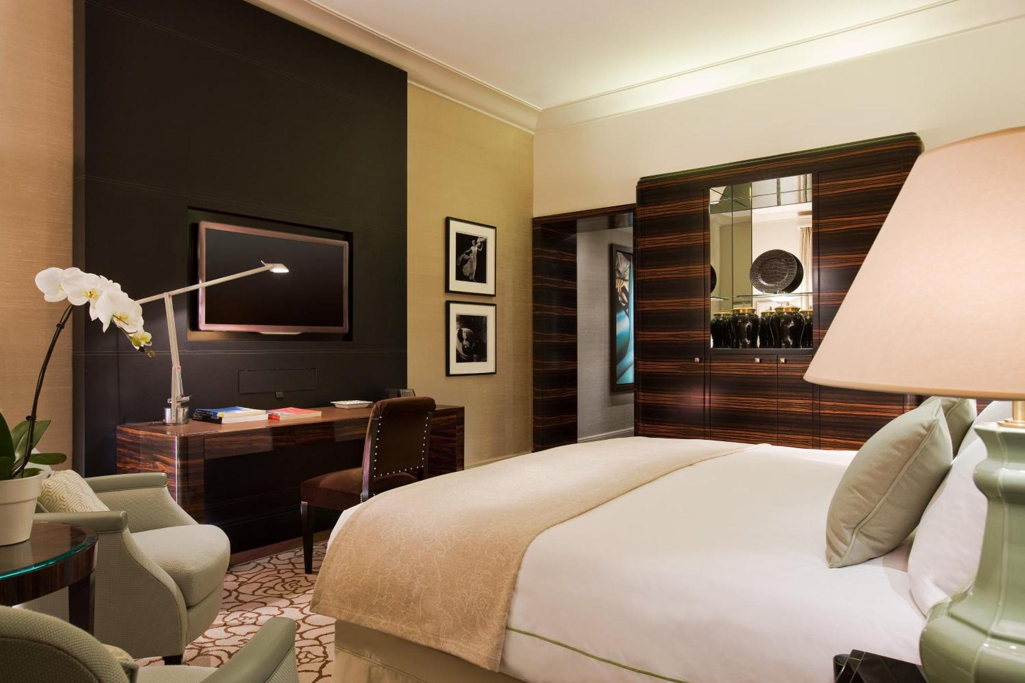 Prince De Galles, A Luxury Collection Hotel, Hotel 5*