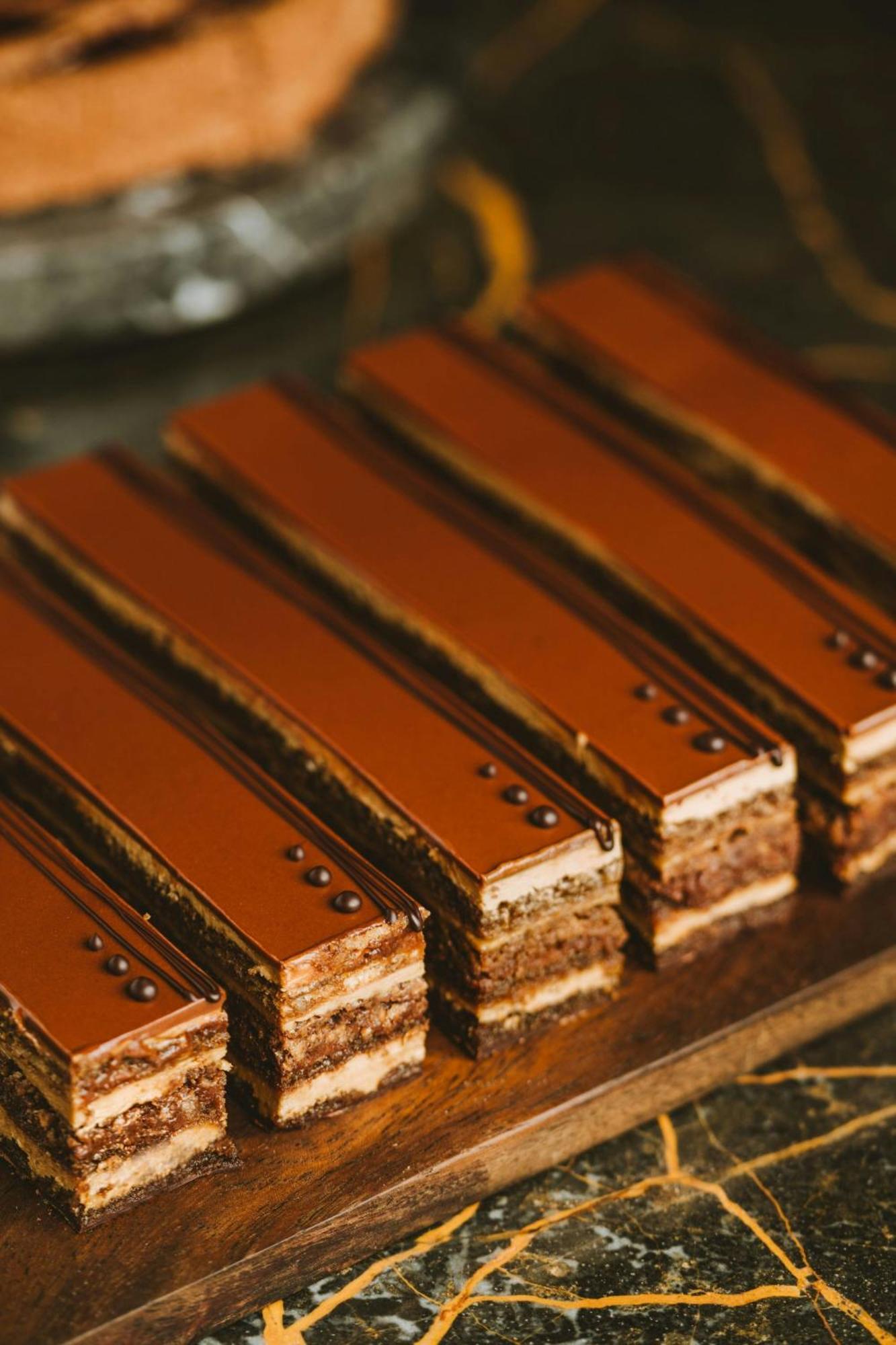 Prince De Galles, A Luxury Collection Hotel,