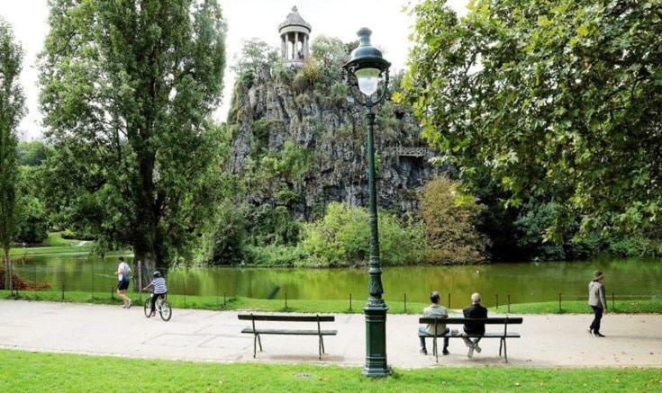 Peaceful Parc Des Buttes-chaumont - Ii Apartment