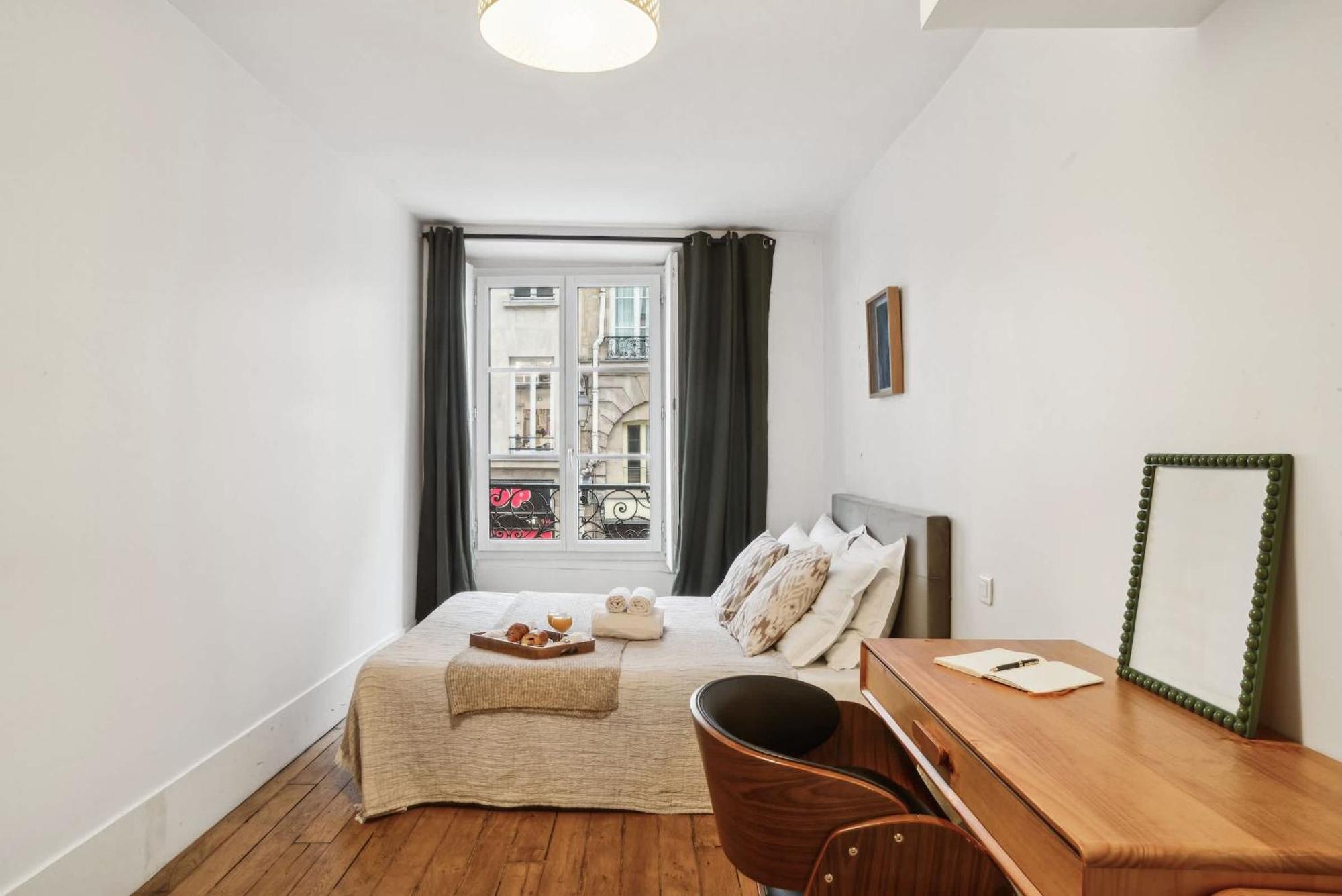 Apartment Palais Royal & Louvre - 1br - Cityapartmentstay Paris