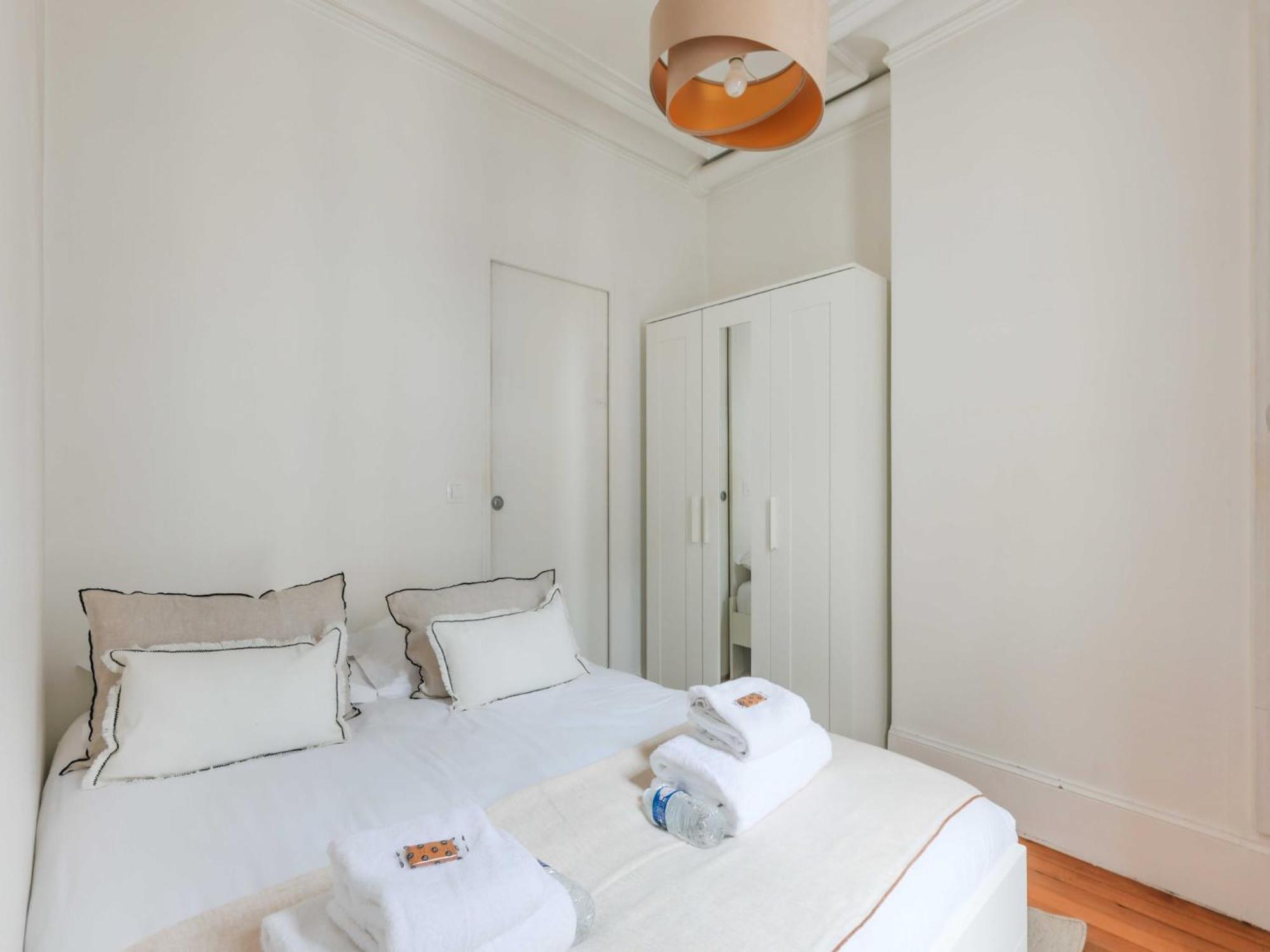 Bright - 1 Bdr 2p - Ternes Monceau Apartment