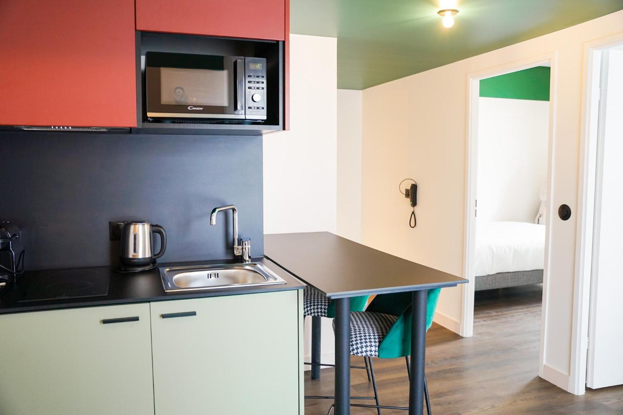 & 13 Porte D'italie 3* Paris