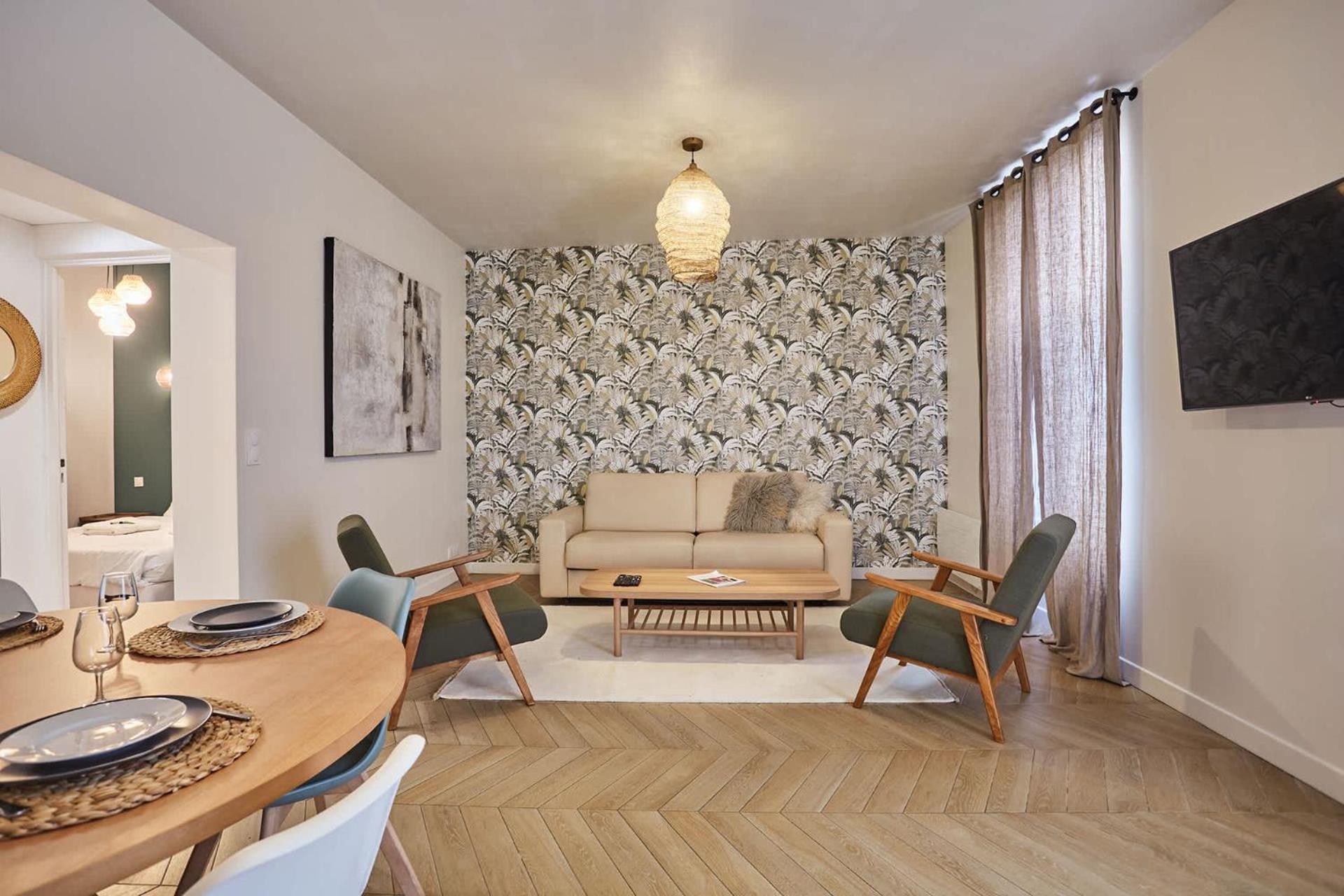 Sublime Flat Bois De Vincennes By Prestige