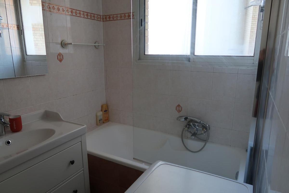 Cosy, Montparnasse-pte Versailles-tour Eiffel Apartamento *