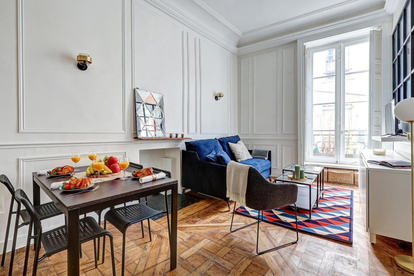 Bnbnook - Parisian Charm: 1br In Le Marais Apartment Paris