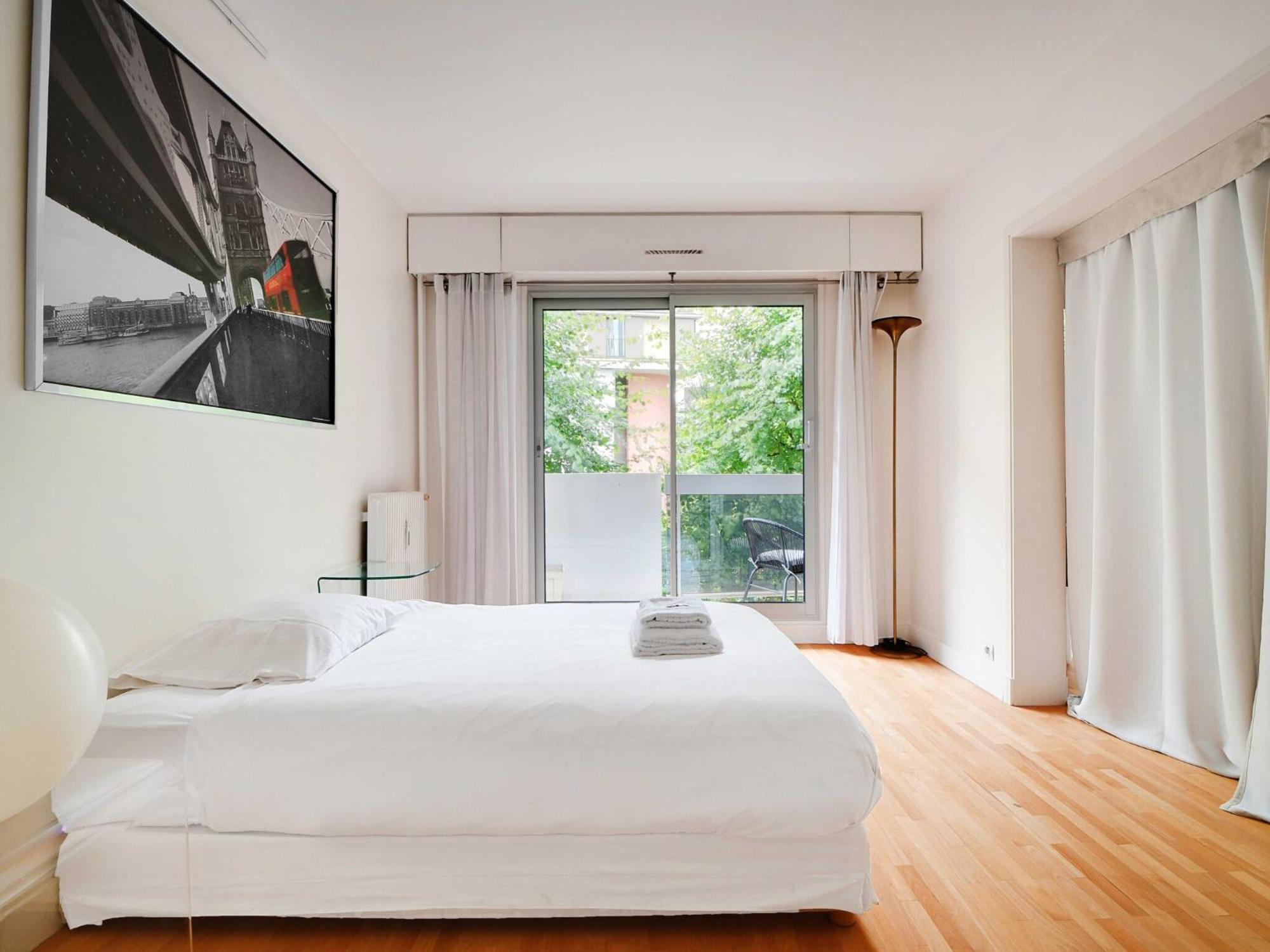 Cosy With Balcony- 3br 5p- Tour-eiffel