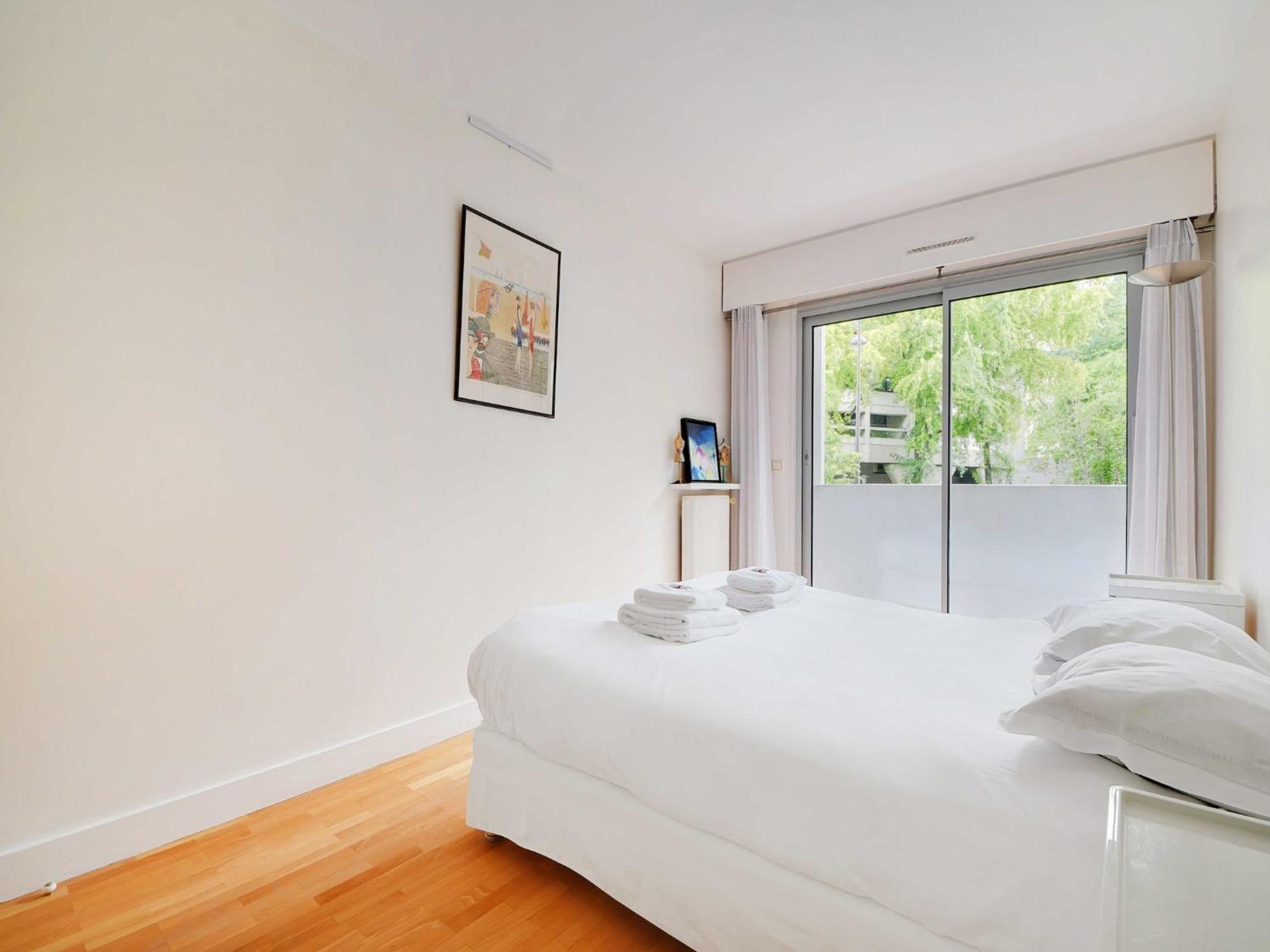 Cosy With Balcony- 3br 5p- Tour-eiffel