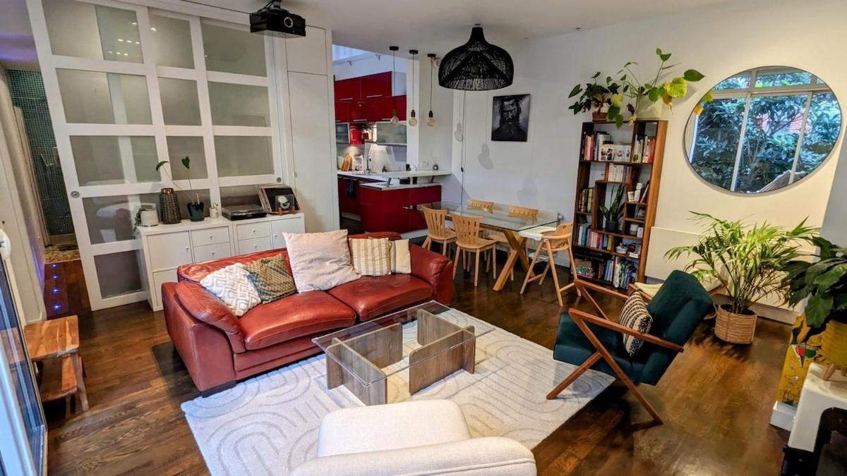 Apartment Beautiful With Private Garden