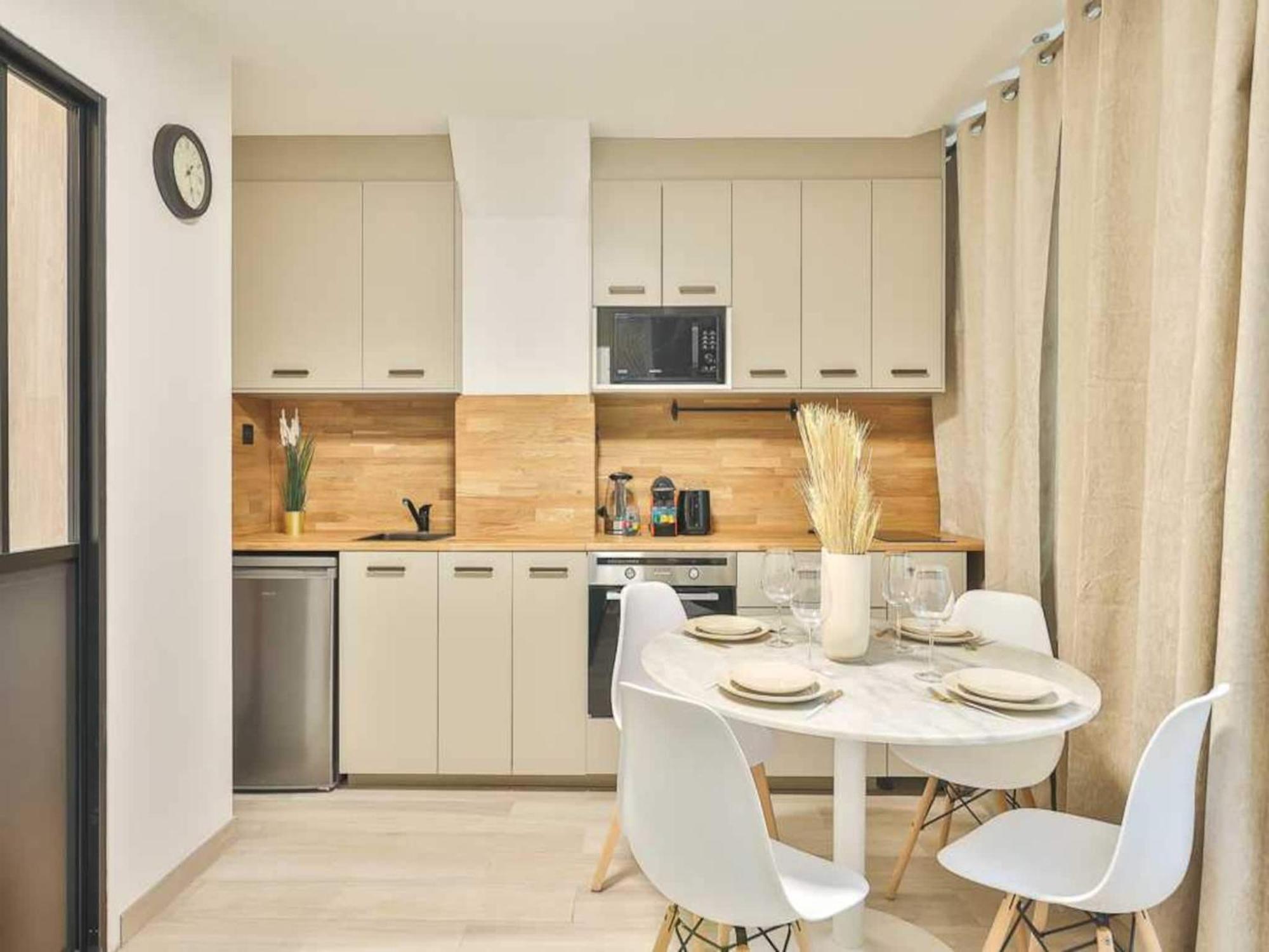 Apartamento Newly Renovated Canal De L'ourq Paris