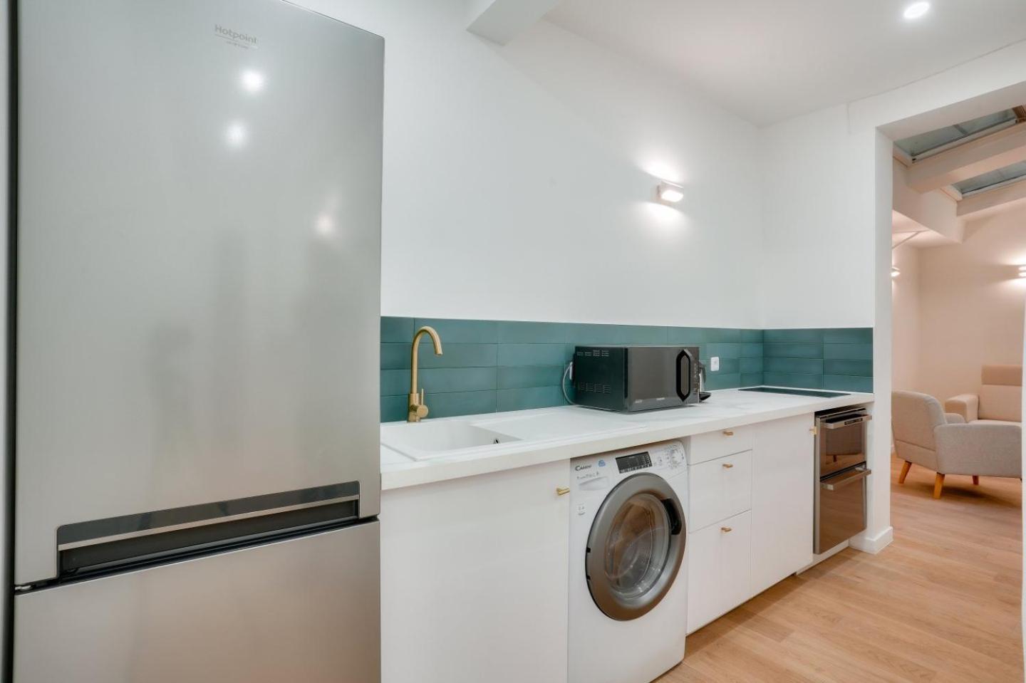 Cozy In Saint-germain-des-pres Apartment