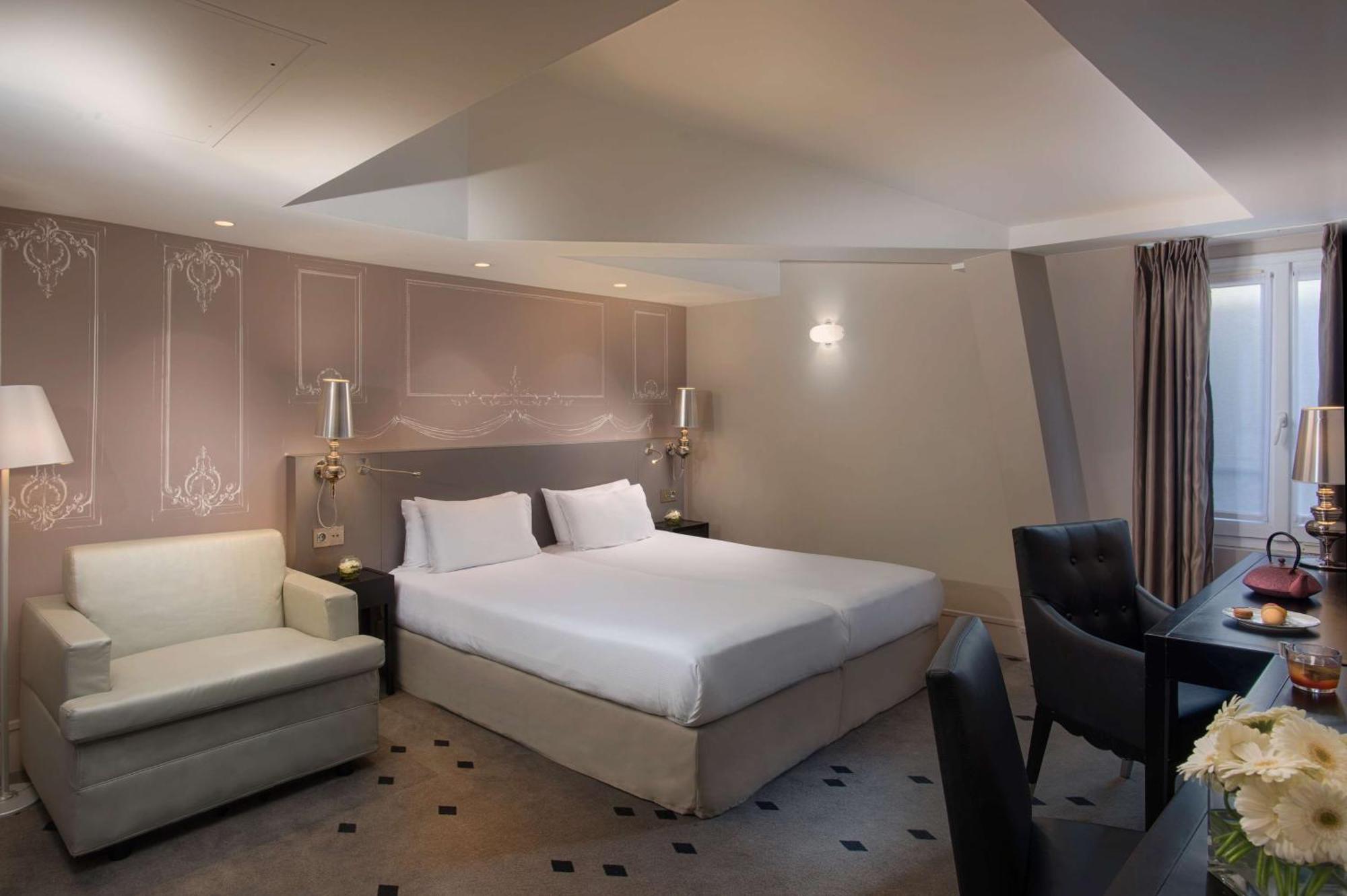 Beauchamps Hotel
