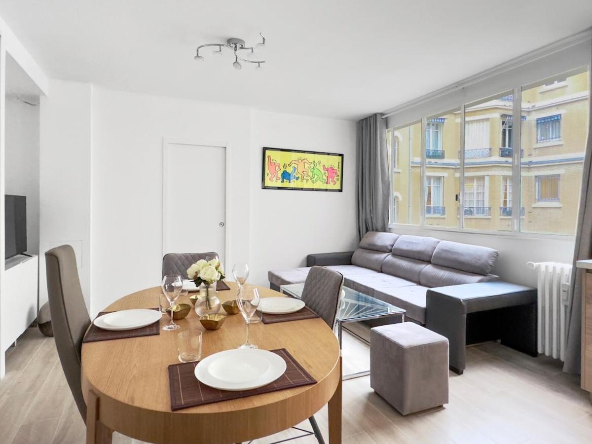 Apartamento Charming 4p- Eiffel Tower Face *