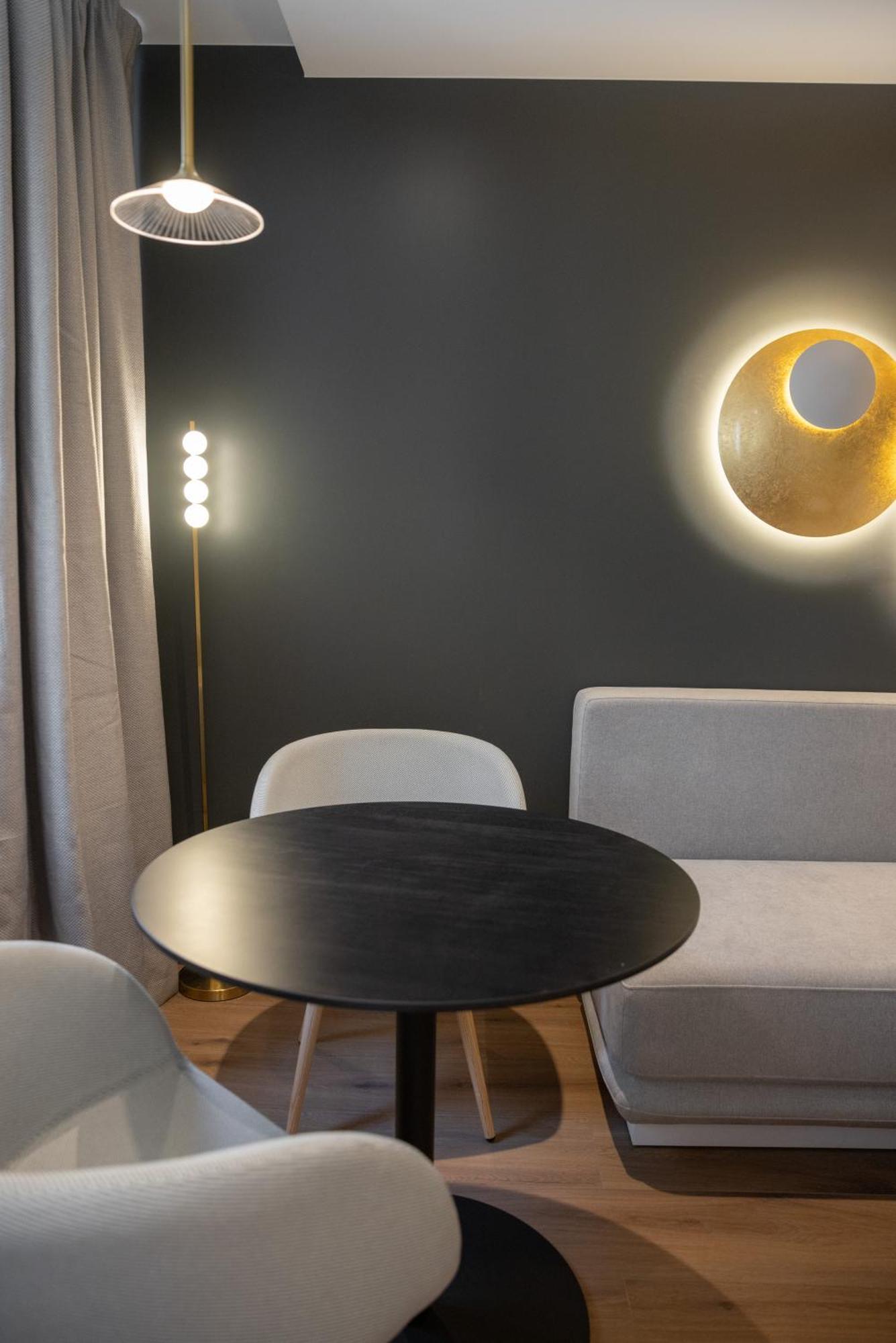 Leev Victoire 4* Paris