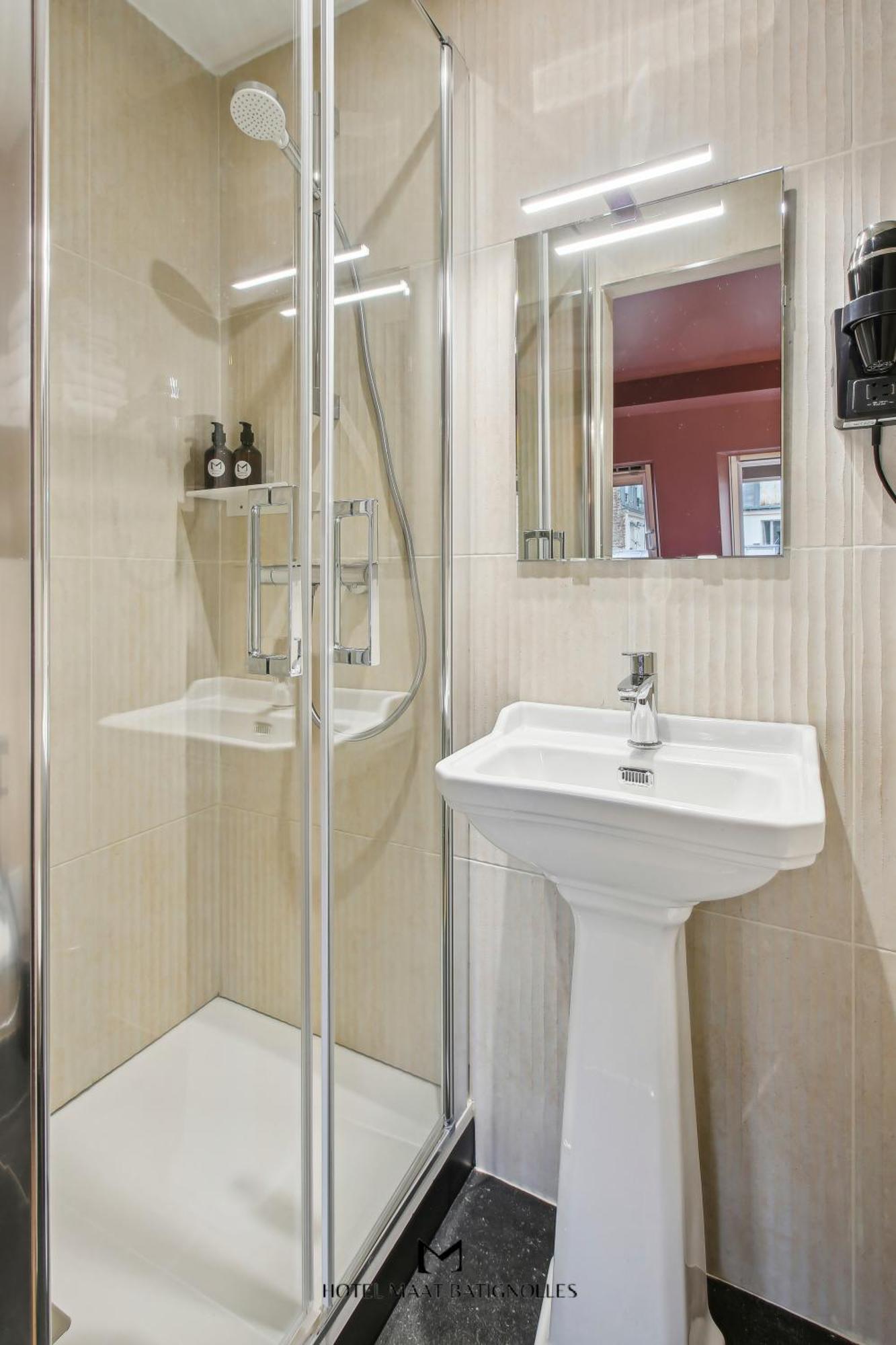 Hotel Maat Batignolles Paris