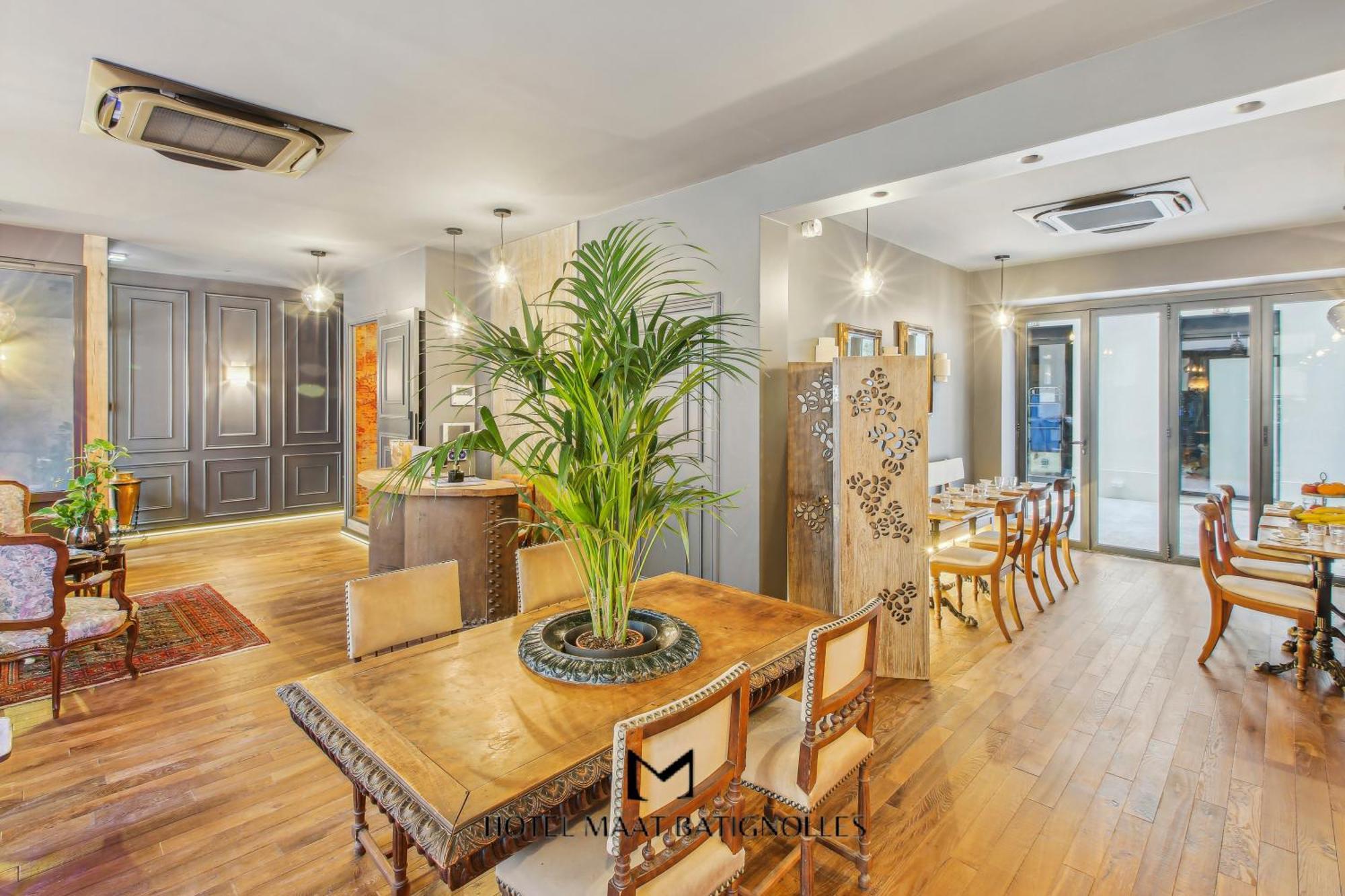 Hotel Maat Batignolles