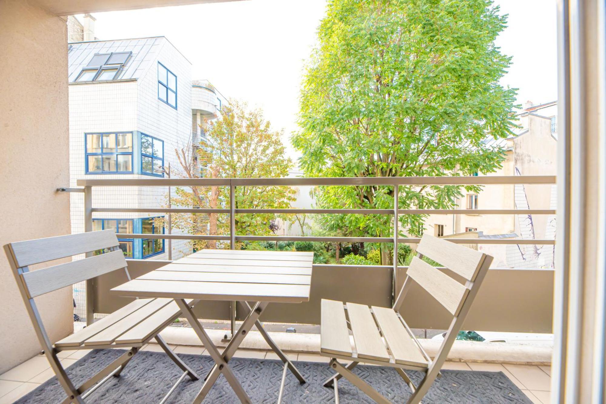 Apartment Cia - Flat With Balcony In East Paris, Buttes Chaumont