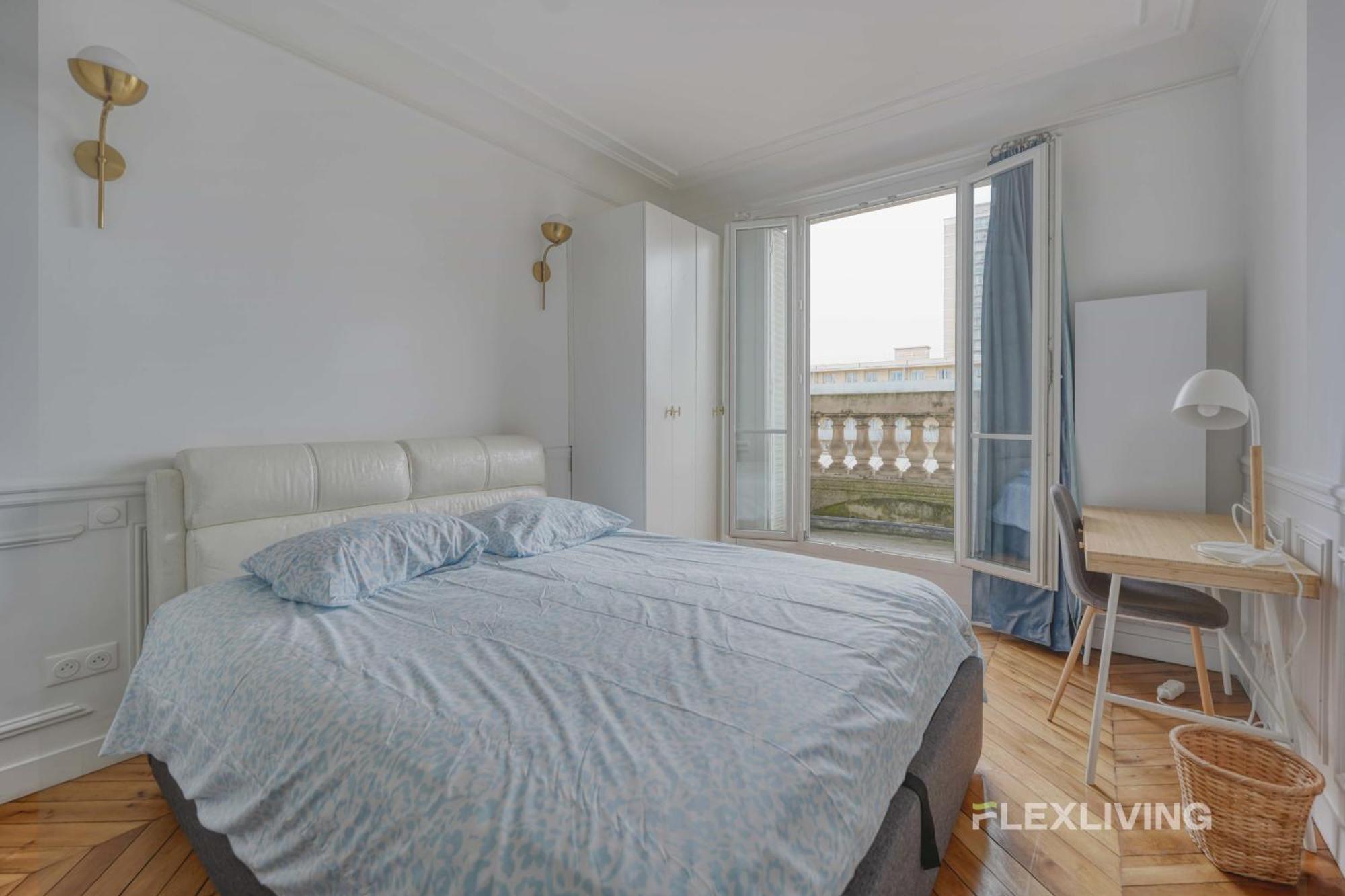 Flexliving - Bedroom - Vincent Auriol Holiday home