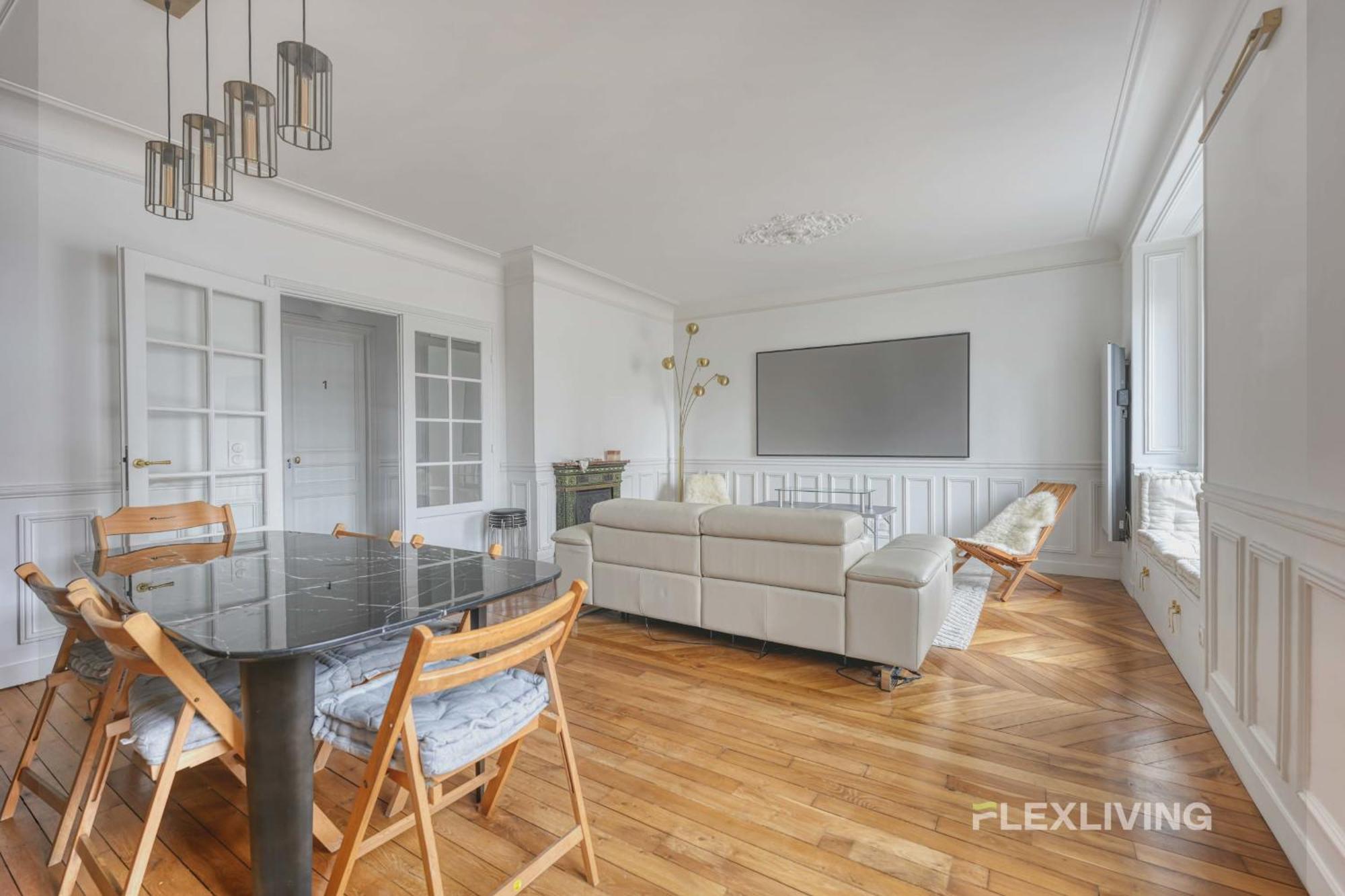 Flexliving - Bedroom - Vincent Auriol Holiday home