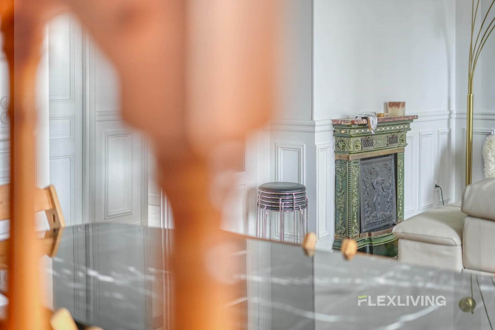 Flexliving - Bedroom - Vincent Auriol Holiday home Paris