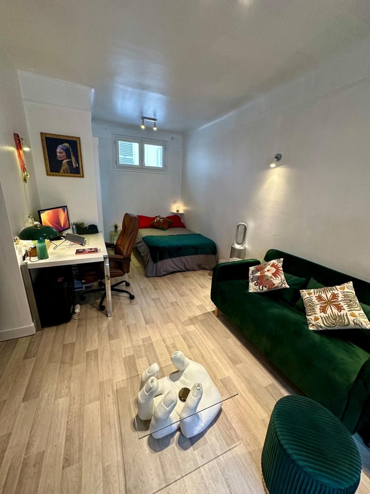 Apartment Etoile - Champs Elysees Paris