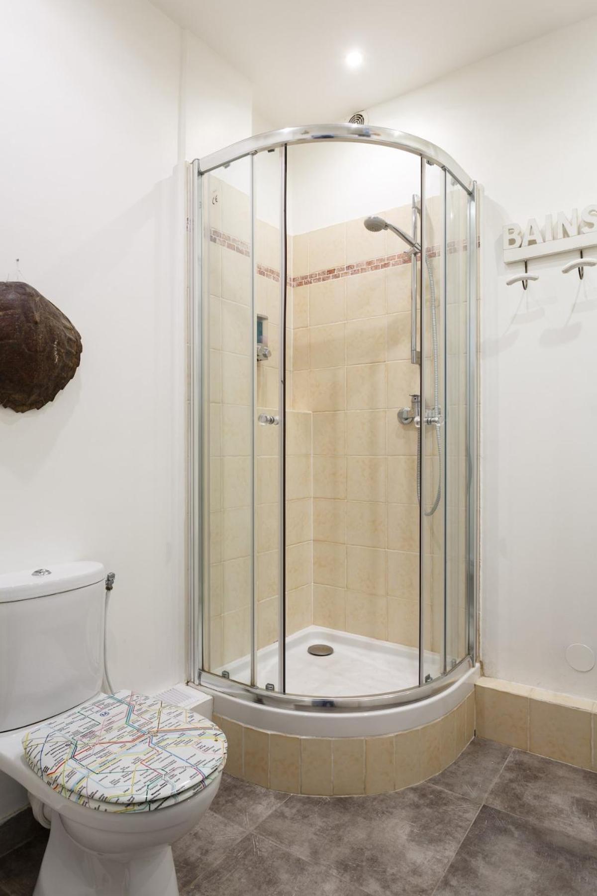 Family - Mon - Close Need- Cosy Modern & Comfort - Free Travel Guide