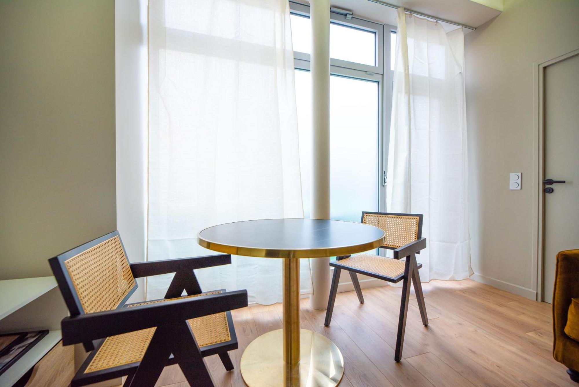 Apartment Cia - Beaugrenelle Cosy Flat
