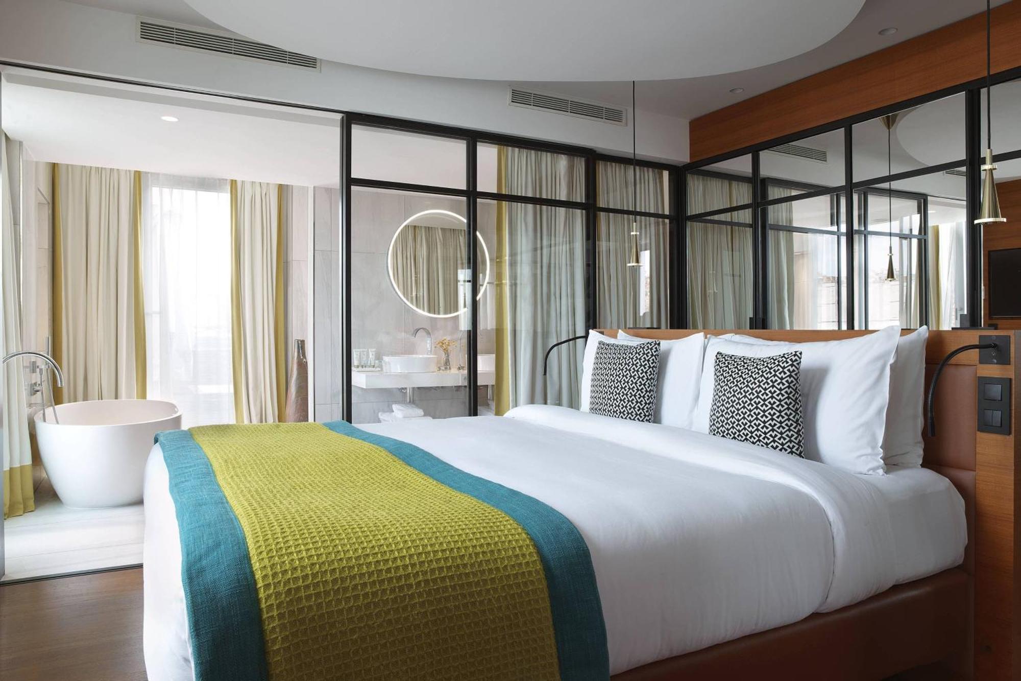 Renaissance Republique Hotel&spa 5*
