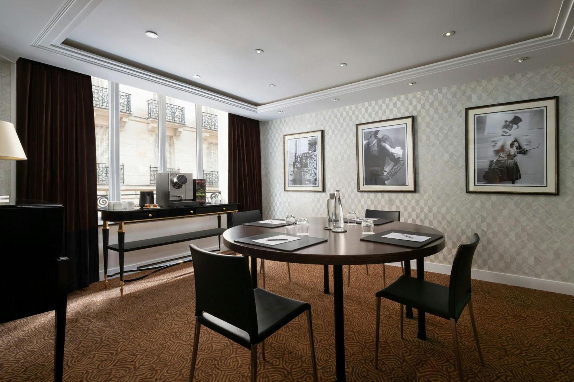 Hotel Prince De Galles, A Luxury Collection Hotel, 5*