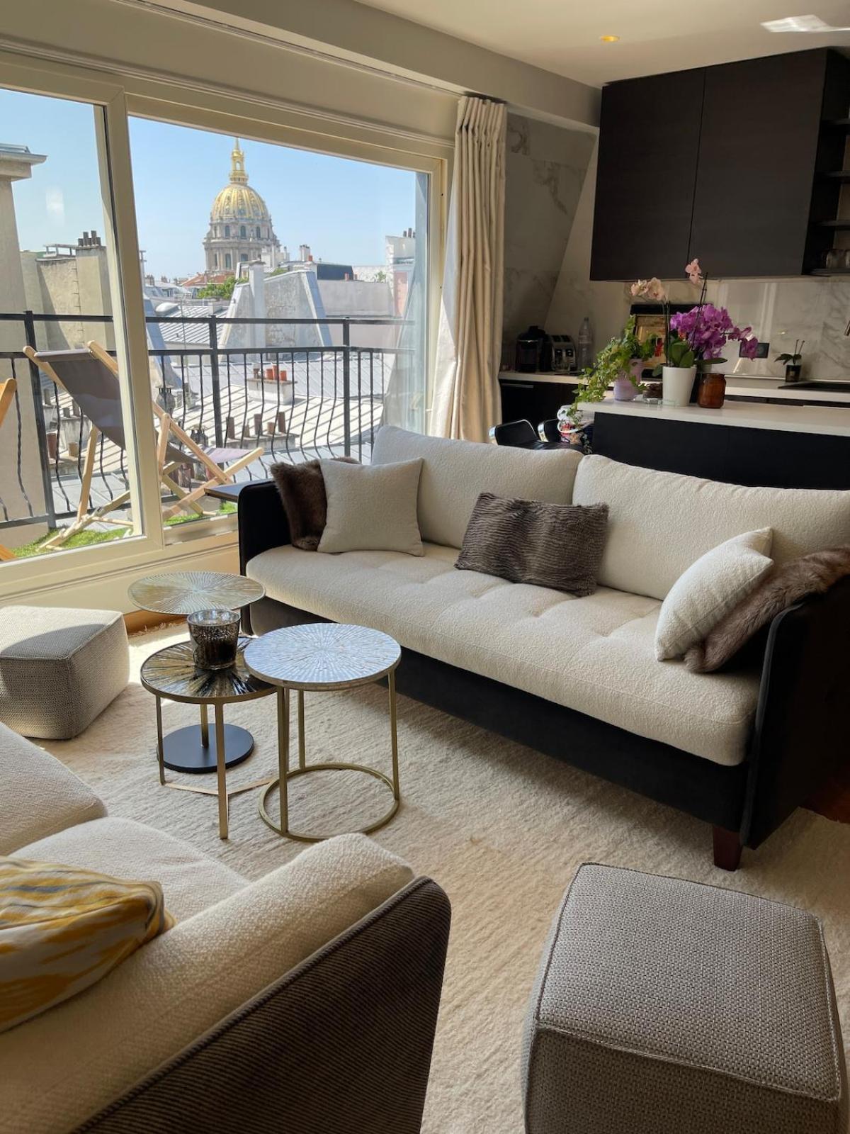 Beautiful Terrace Invalides And Fireplace Apartment