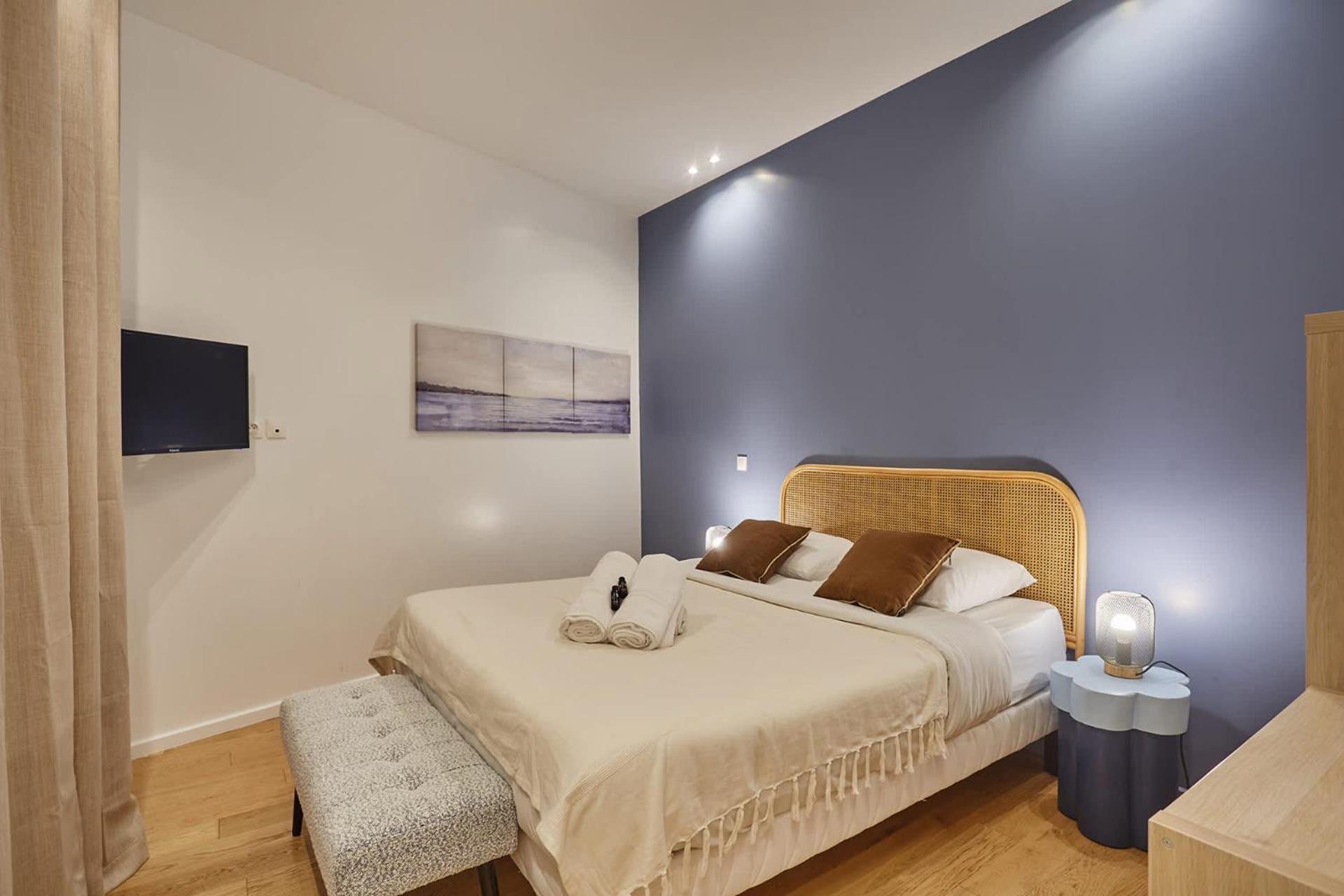 New 2 Bedrooms Center Of By Prestige *
