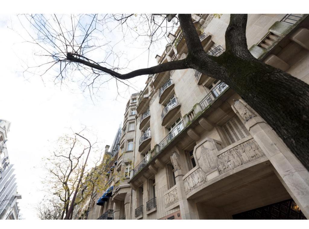Elegant - Eiffel Tower Apartment Paris