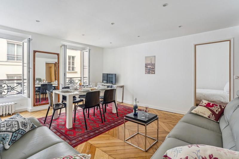 594 Tamar - Superb In *